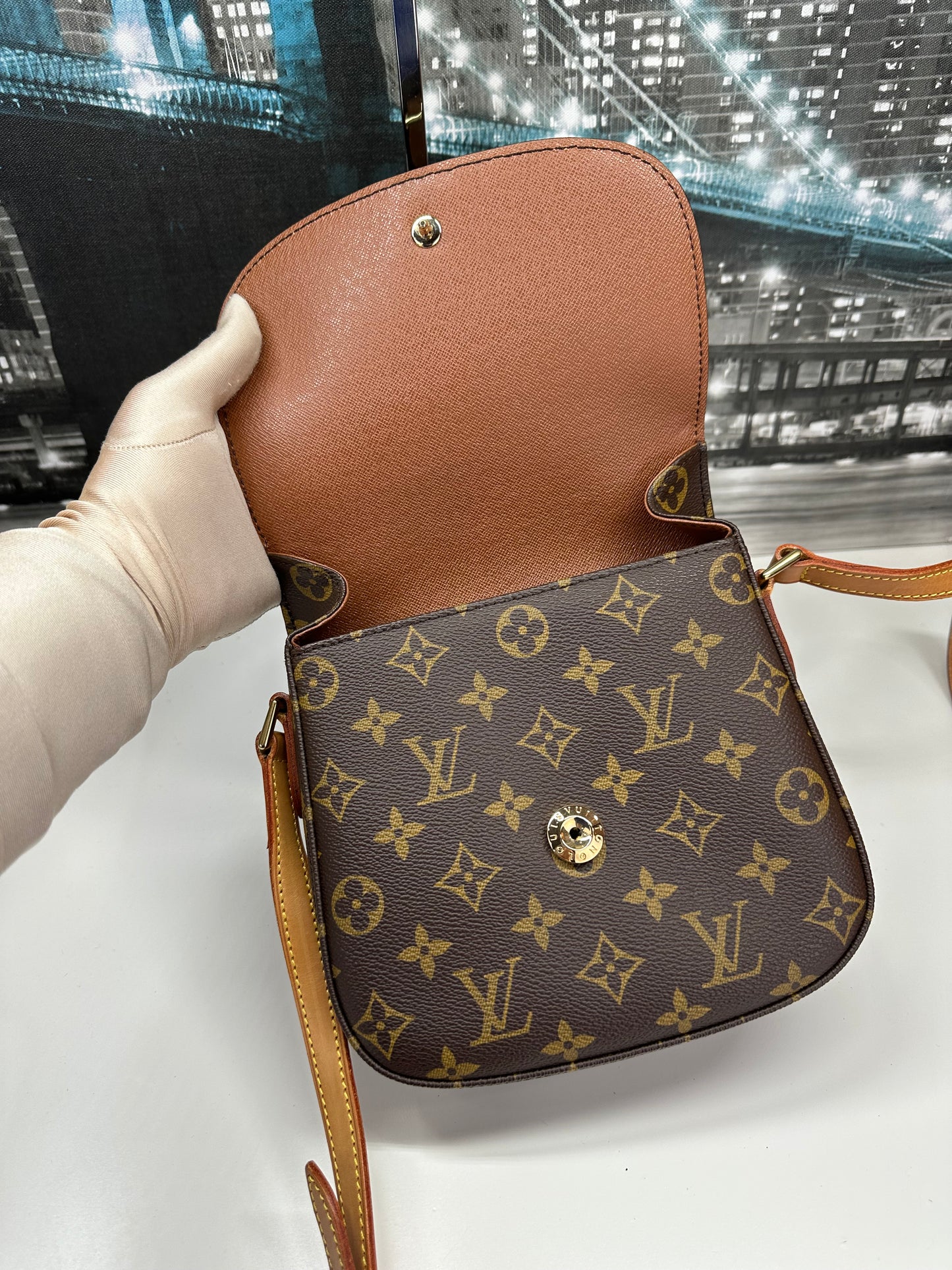 St Cloud MM Crossbody