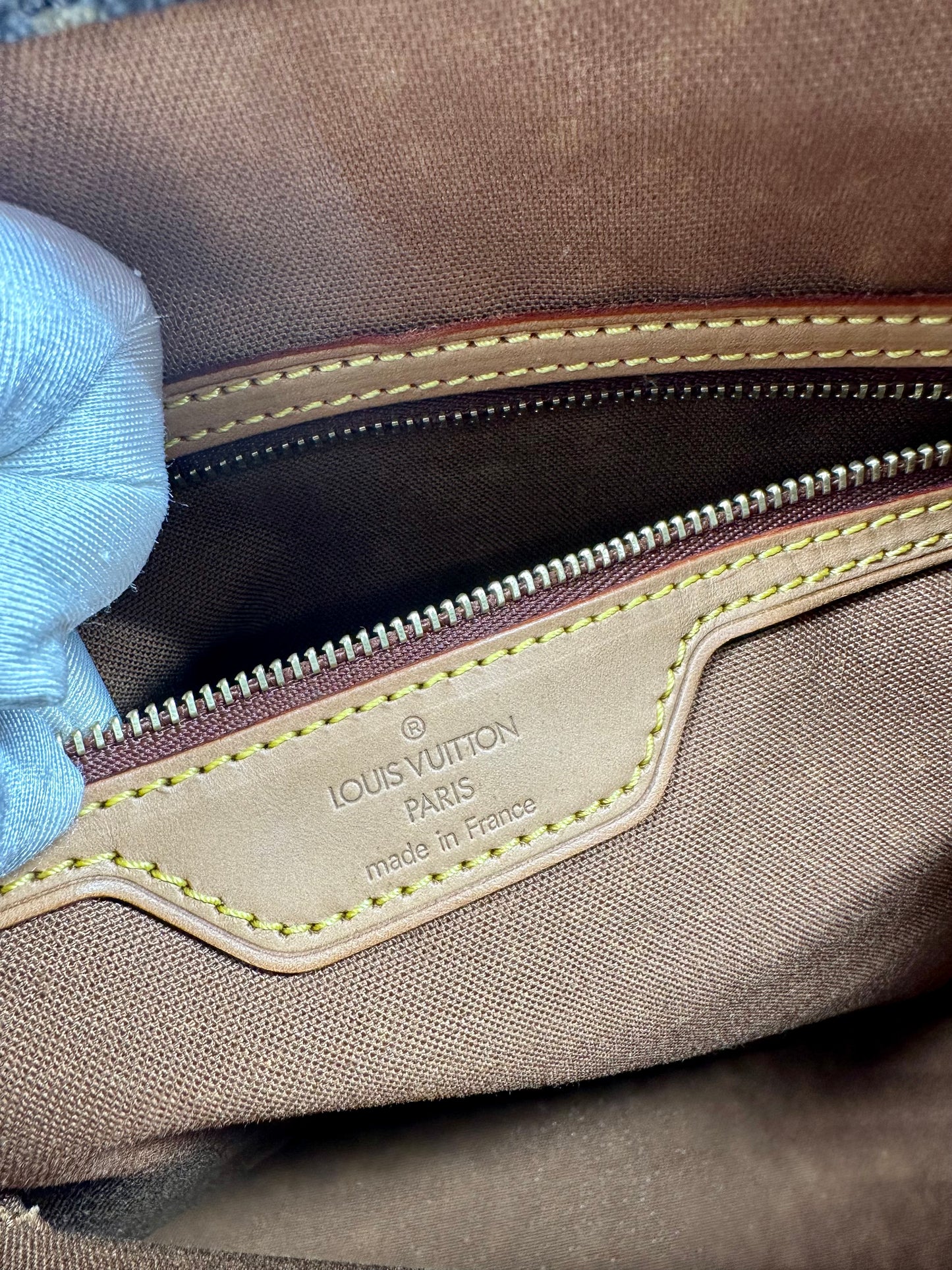 Cabas Mezzo Zip Tote