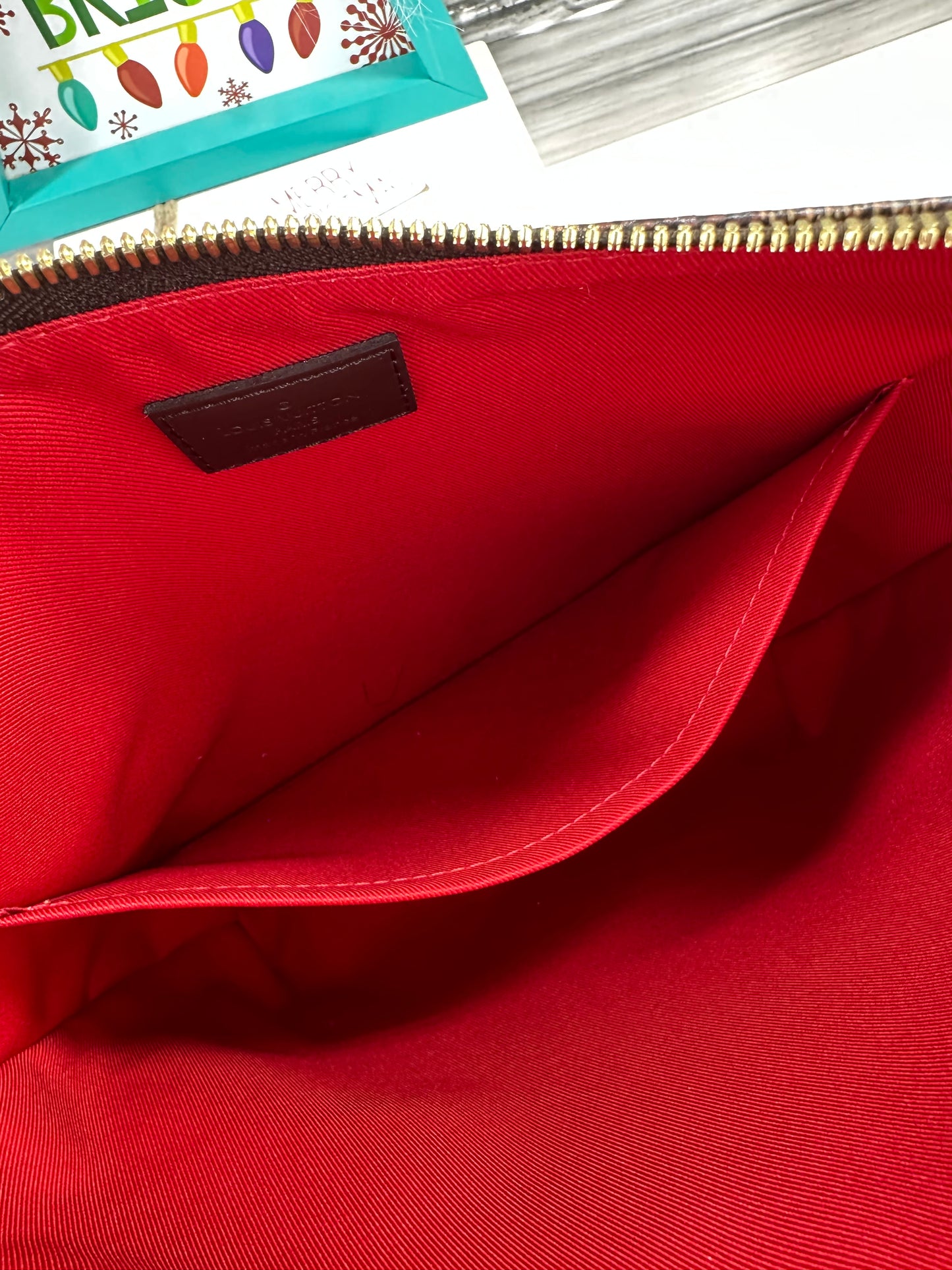 South Bank Besace Crossbody