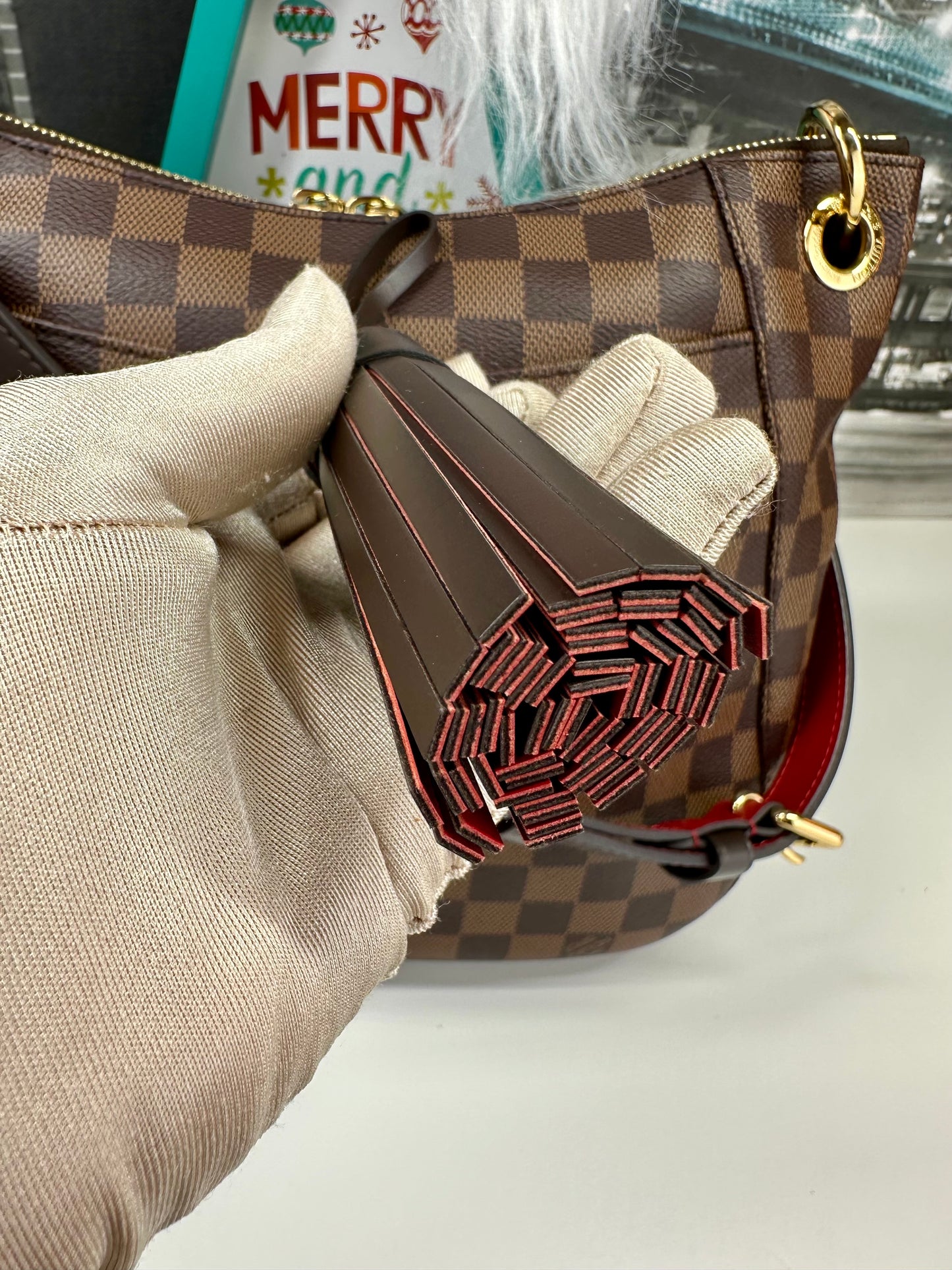 South Bank Besace Crossbody