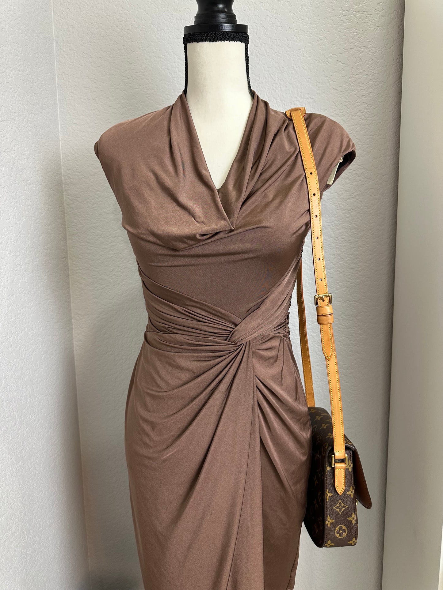 St Cloud MM Crossbody