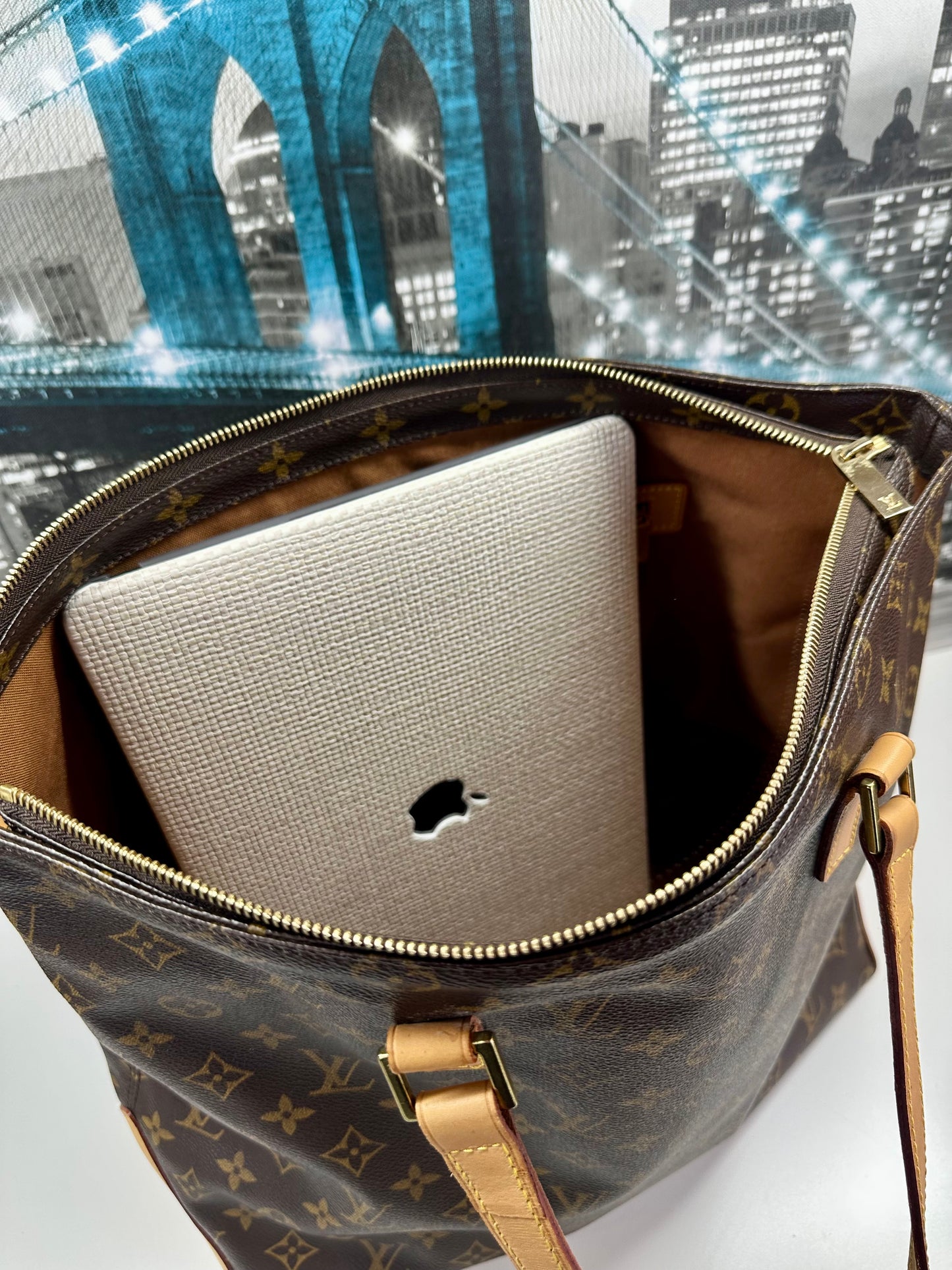 Cabas Mezzo Zip Tote