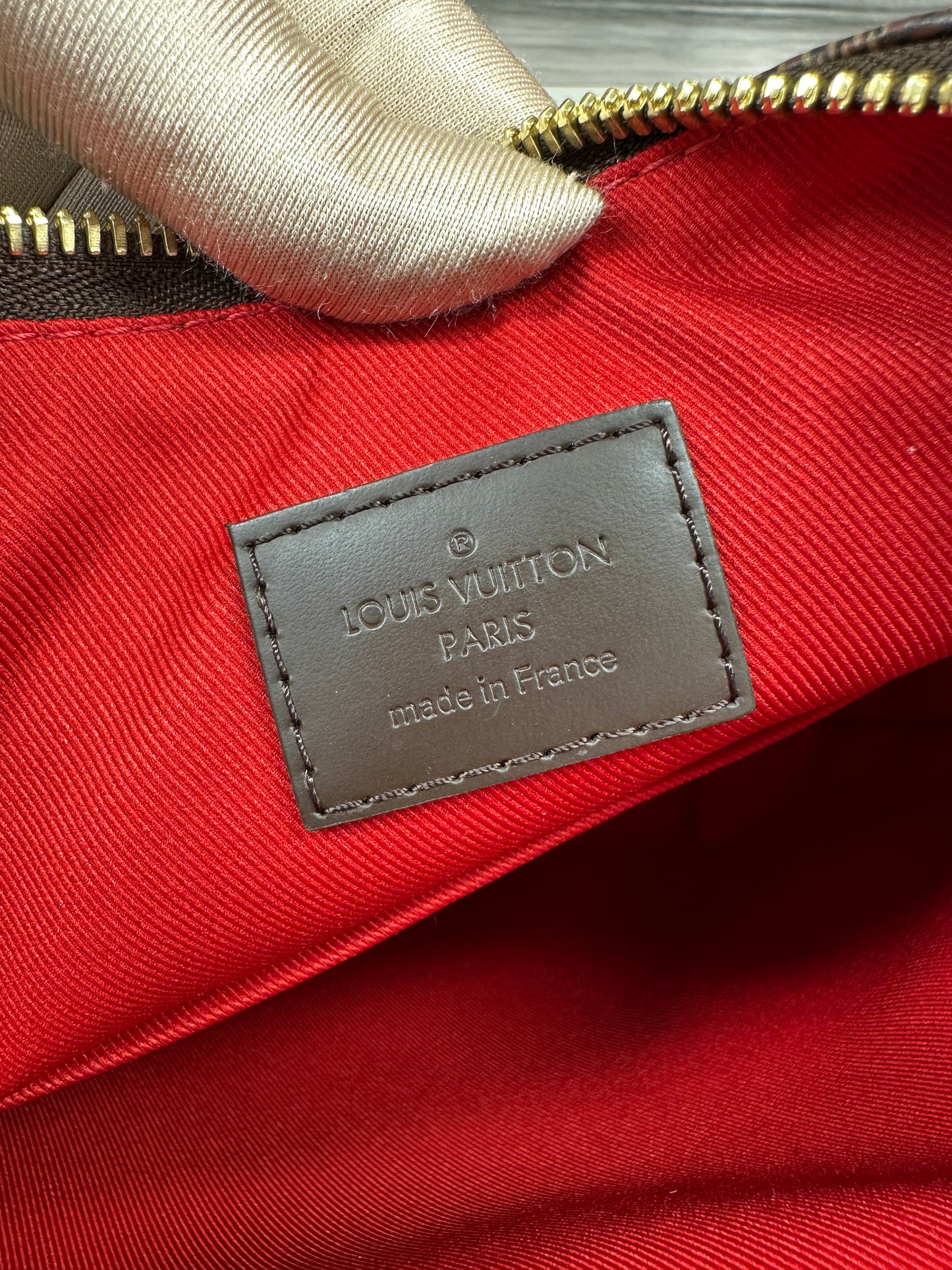 South Bank Besace Crossbody