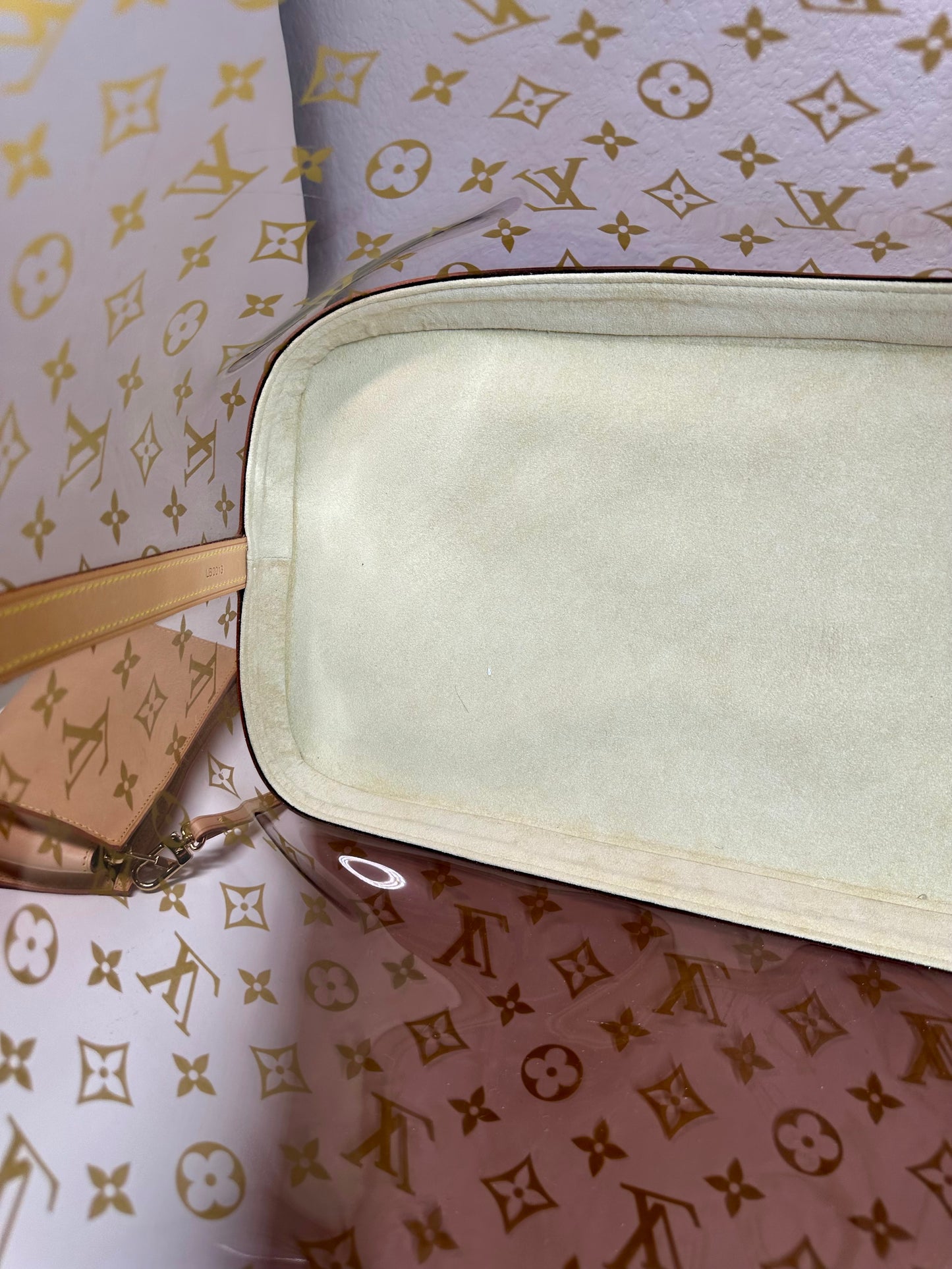 Louis Vuitton Cabas Ambre GM with pouch