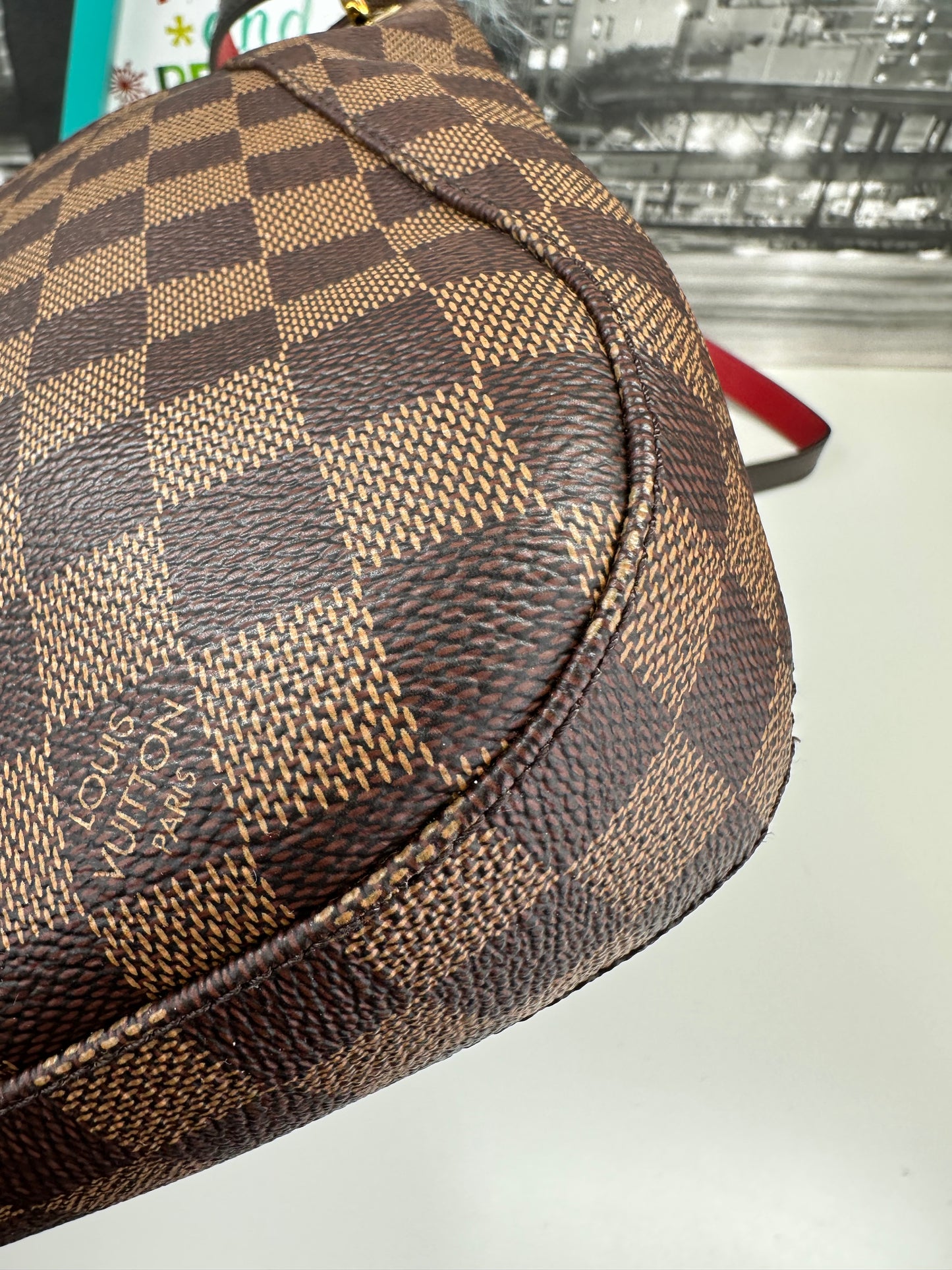 South Bank Besace Crossbody