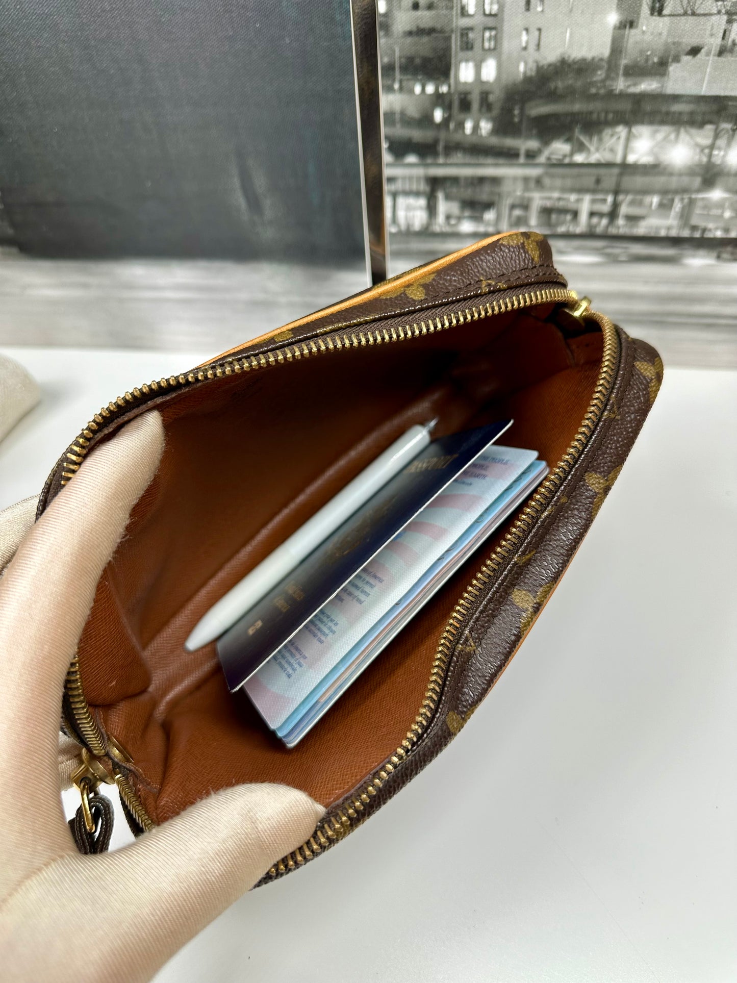 Dragonne Wristlet/pouch