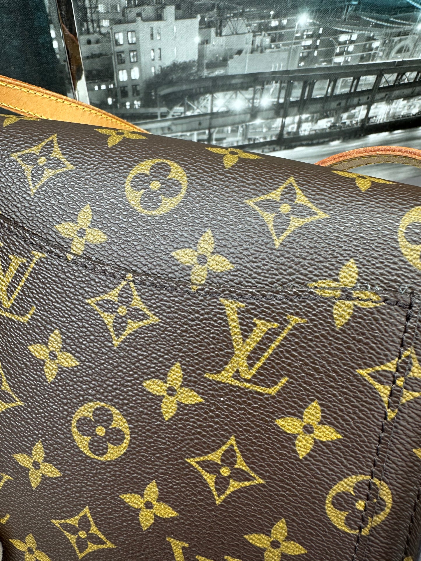 St Cloud MM Crossbody
