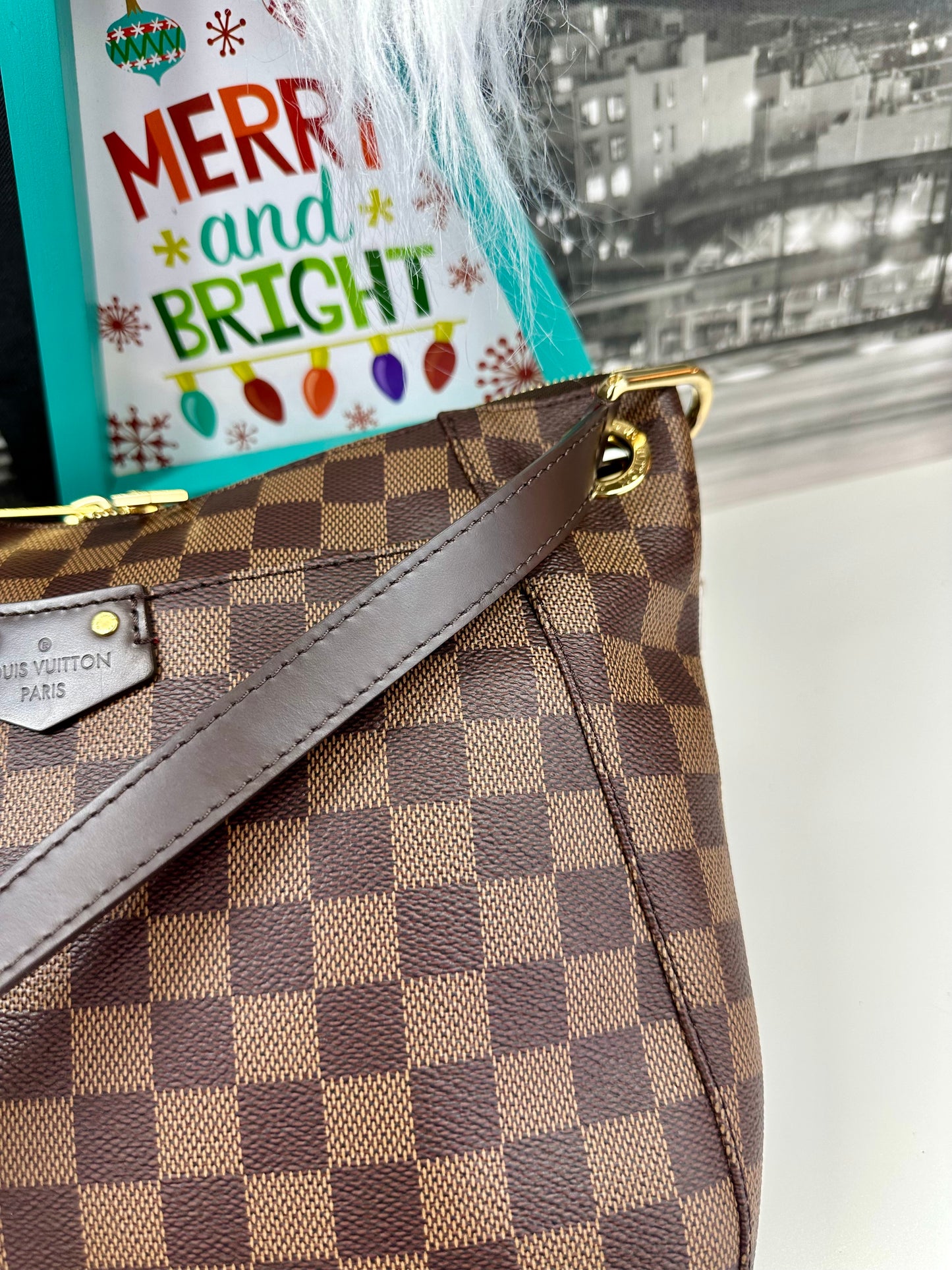 South Bank Besace Crossbody
