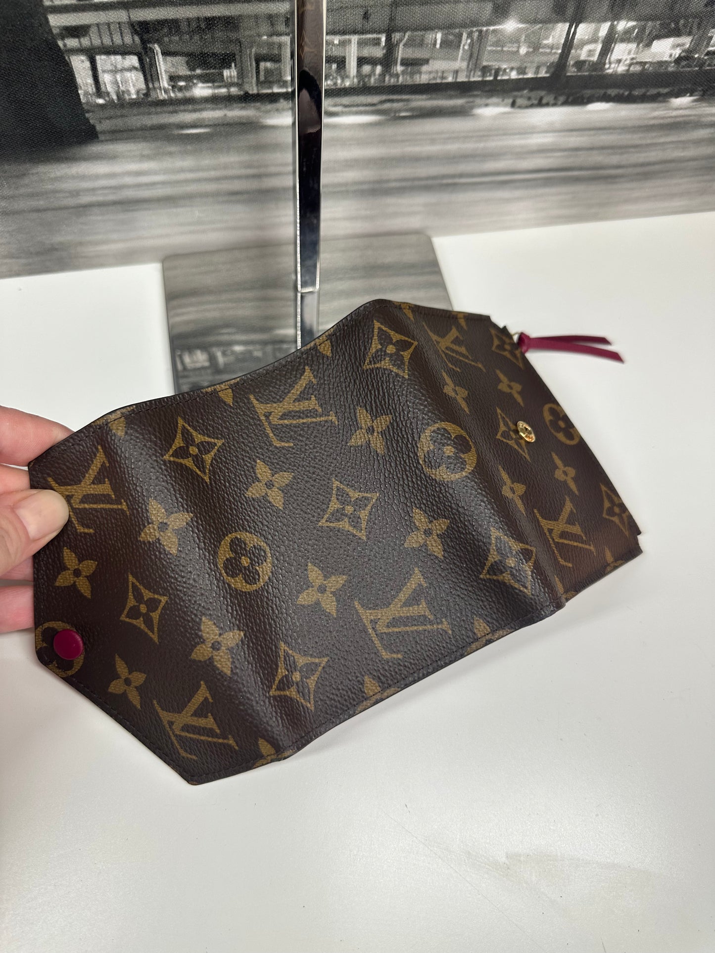 Victorine Wallet Monogram