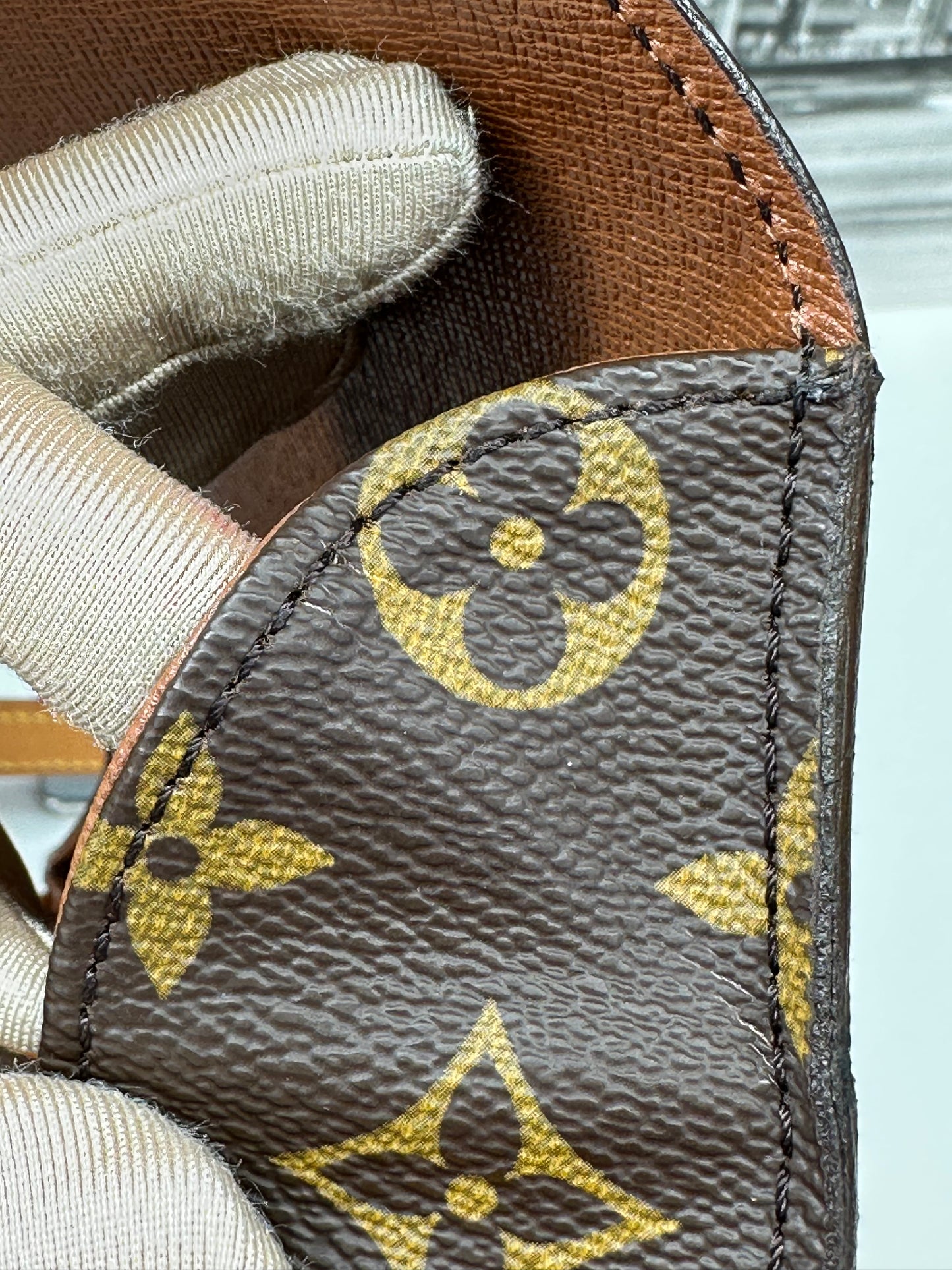 St Cloud MM Crossbody