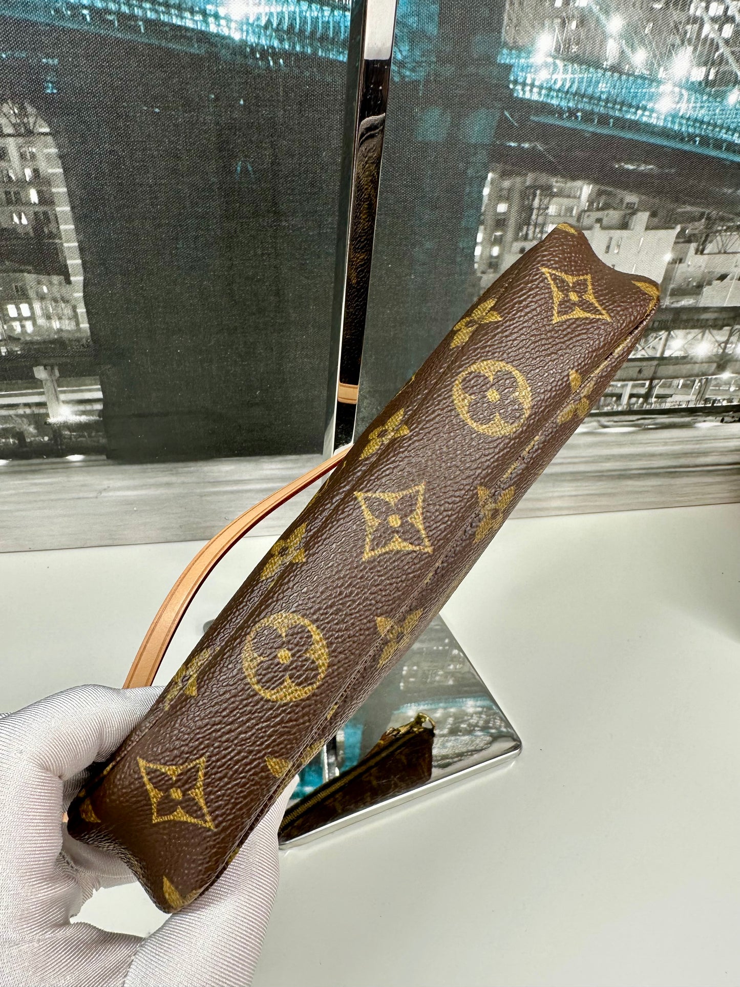 Pochette Accessories Monogram Older Model