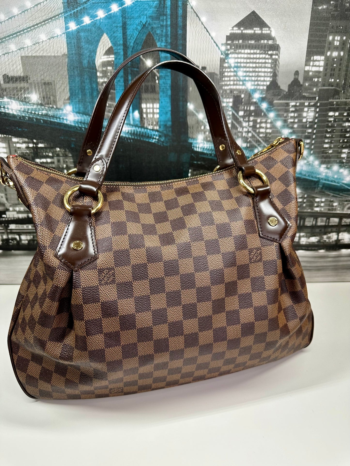 Evora GM Damier Ebene Shoulder Bag