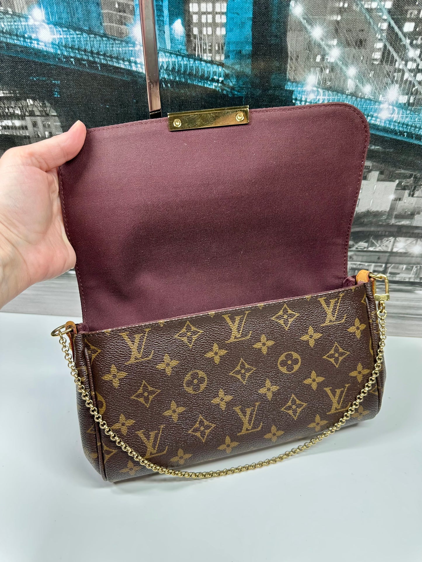 Favorite MM with 2 straps
