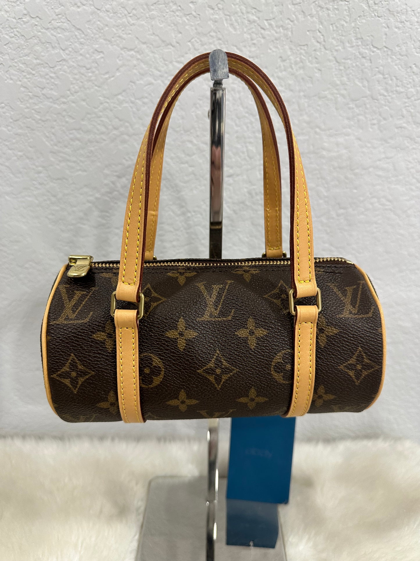 Papillon 19 RARE Monogram