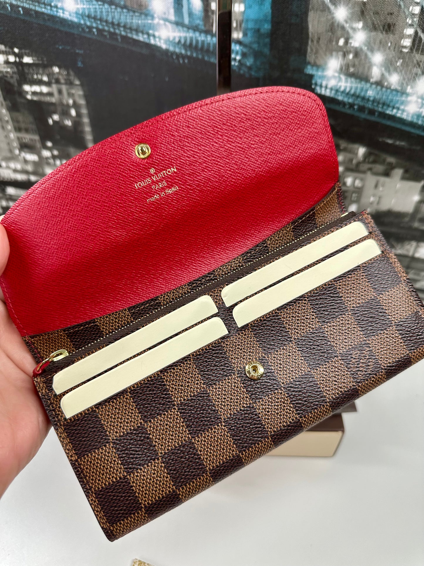 Emilie Wallet DE & Red