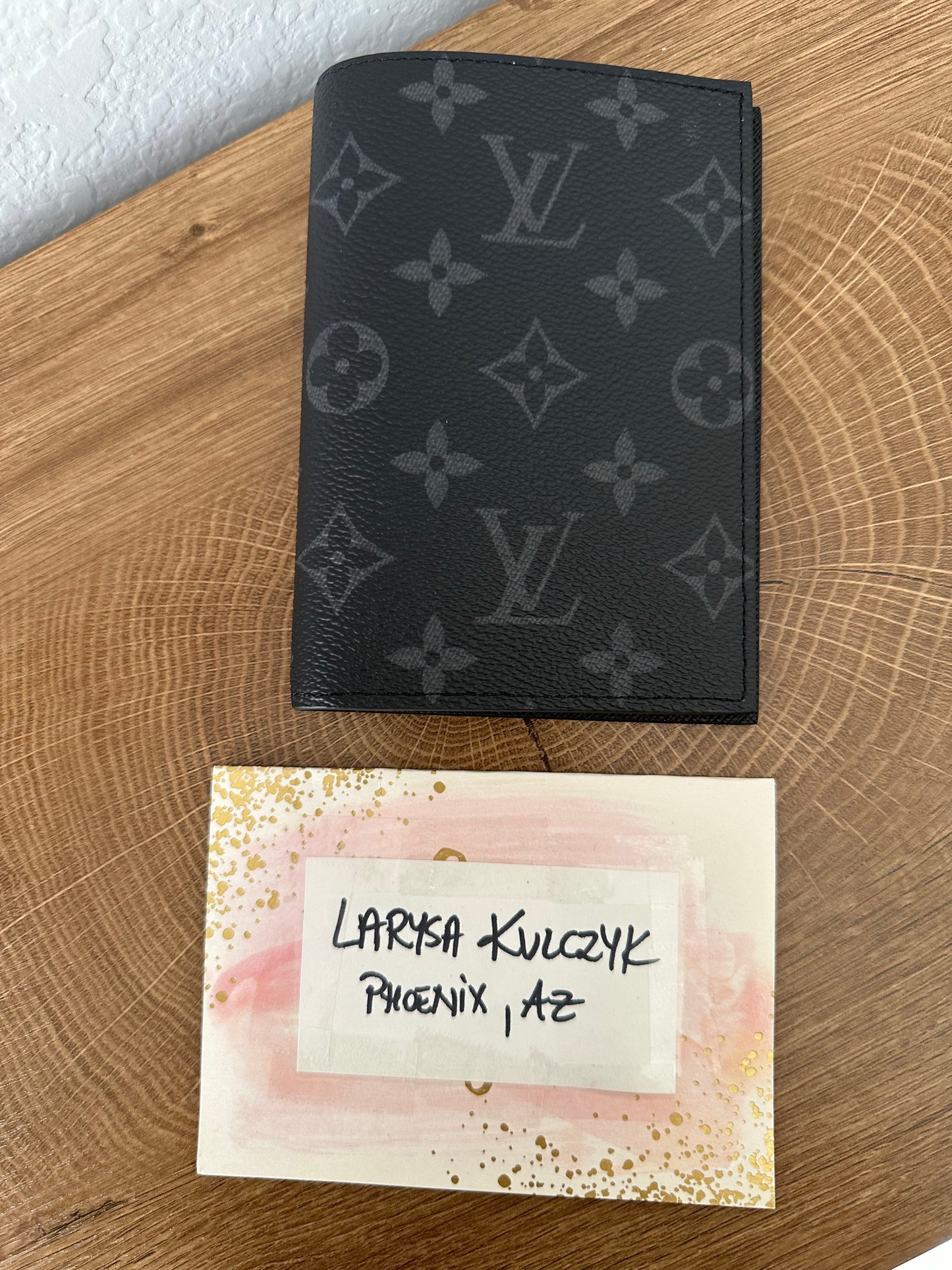Passport Holder Black Elipse Mono
