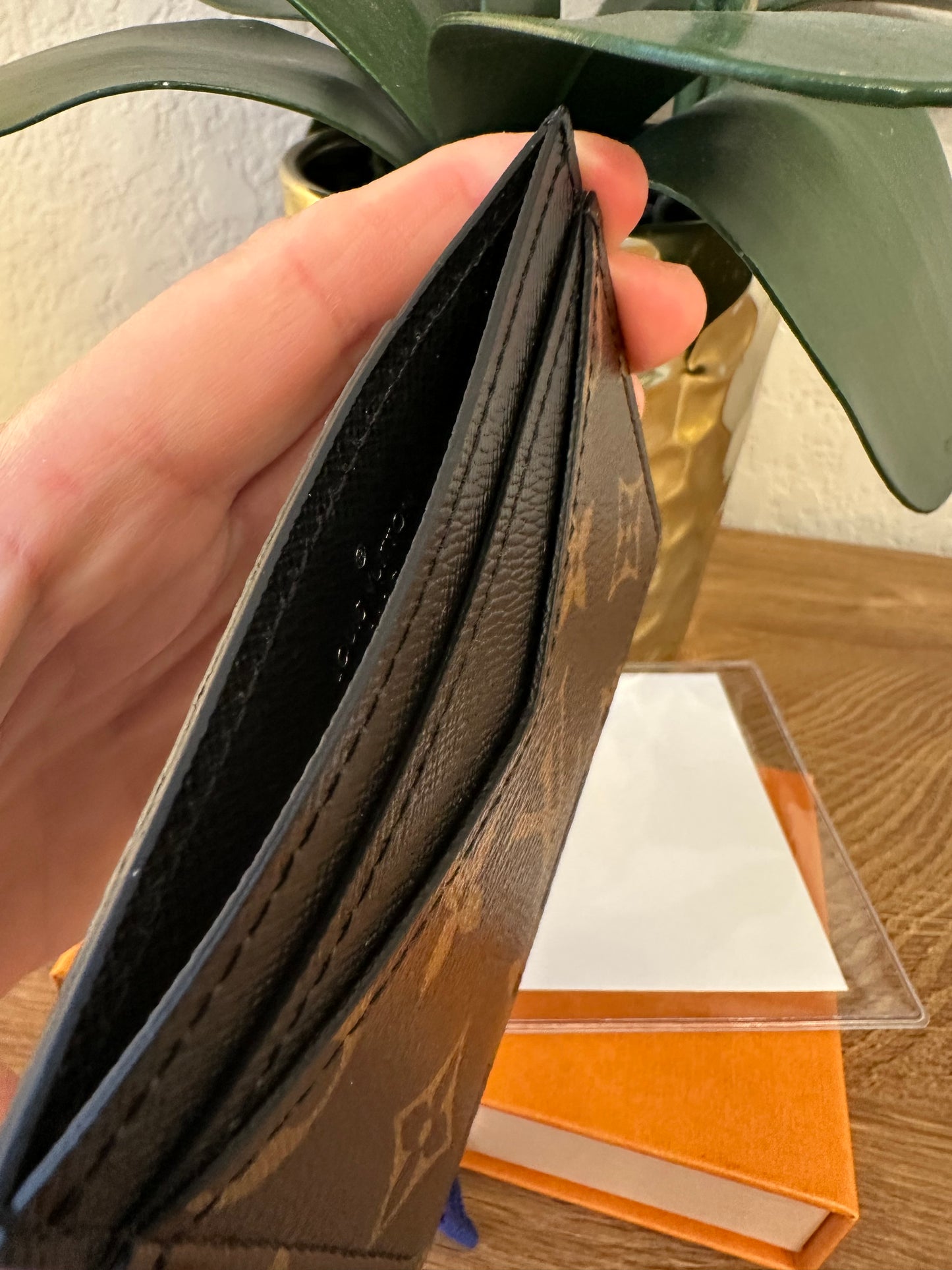 Neo Cardholder Mono/Black