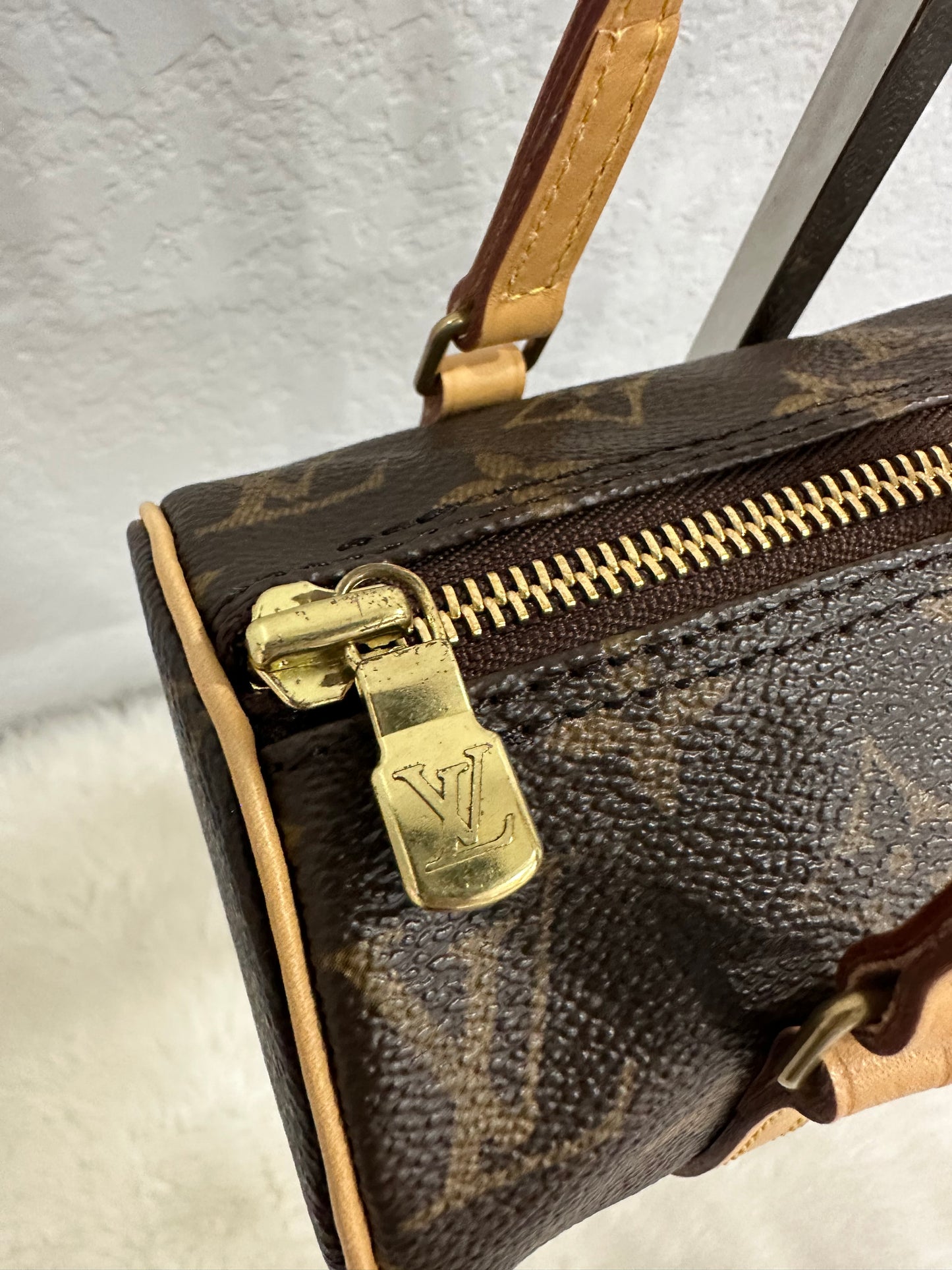 Papillon 19 RARE Monogram