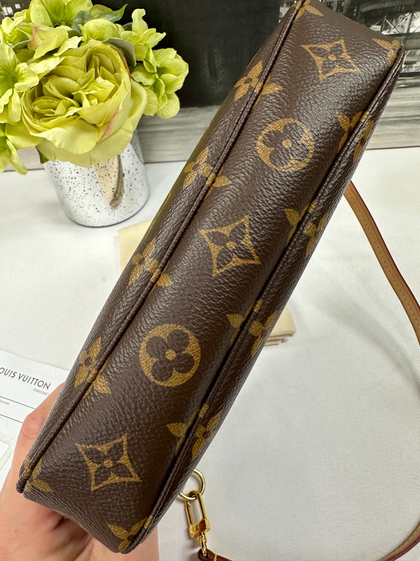 Pochette Accessories Monogram NM