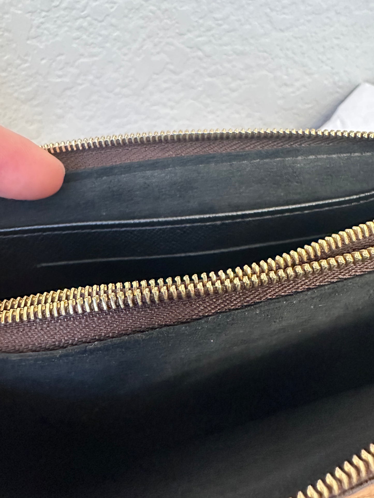 Louis Vuitton Reverse Monogram Giant Double Zip Pochette