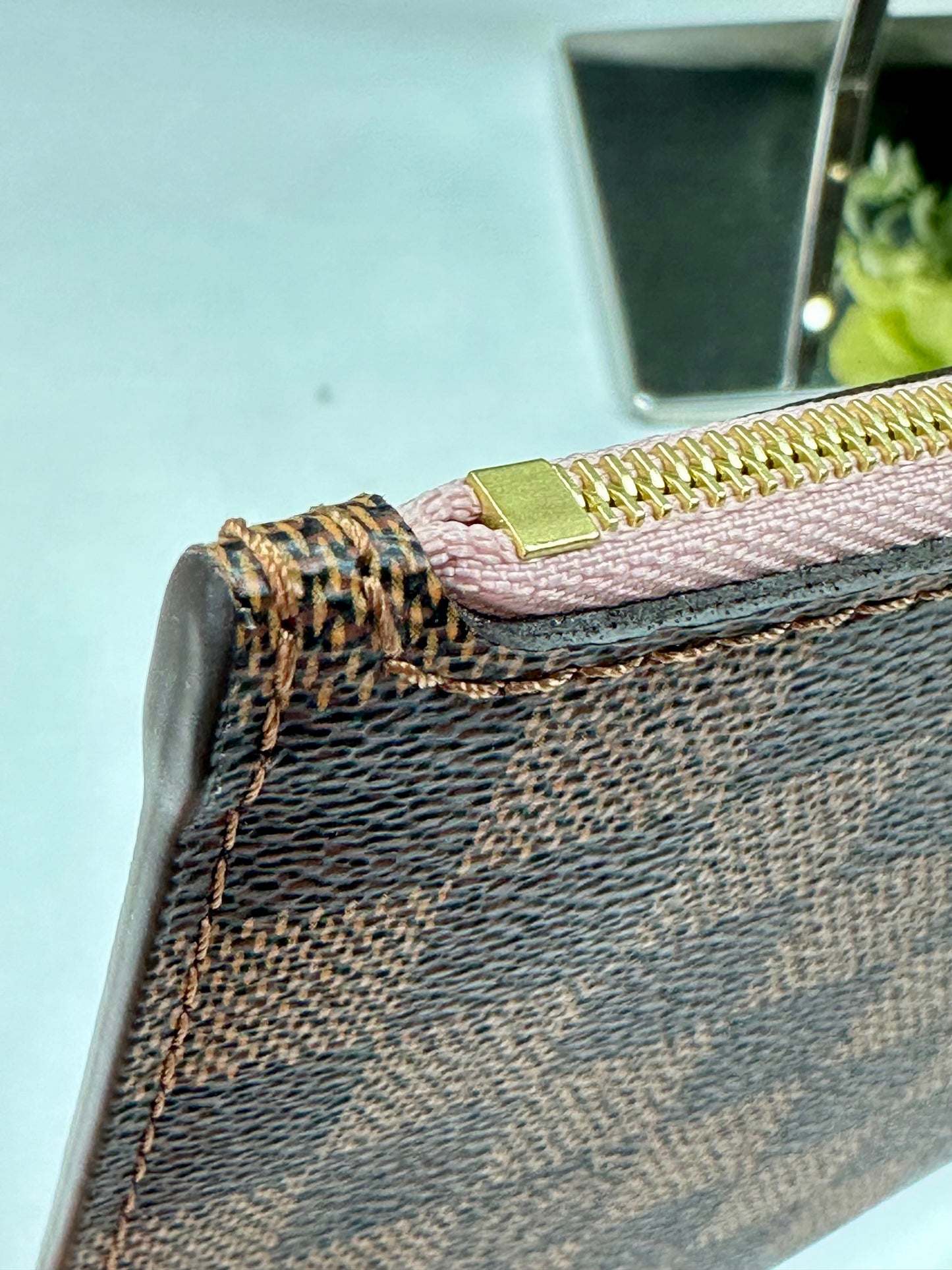 Neverfull MM Pouch Damier Ebene