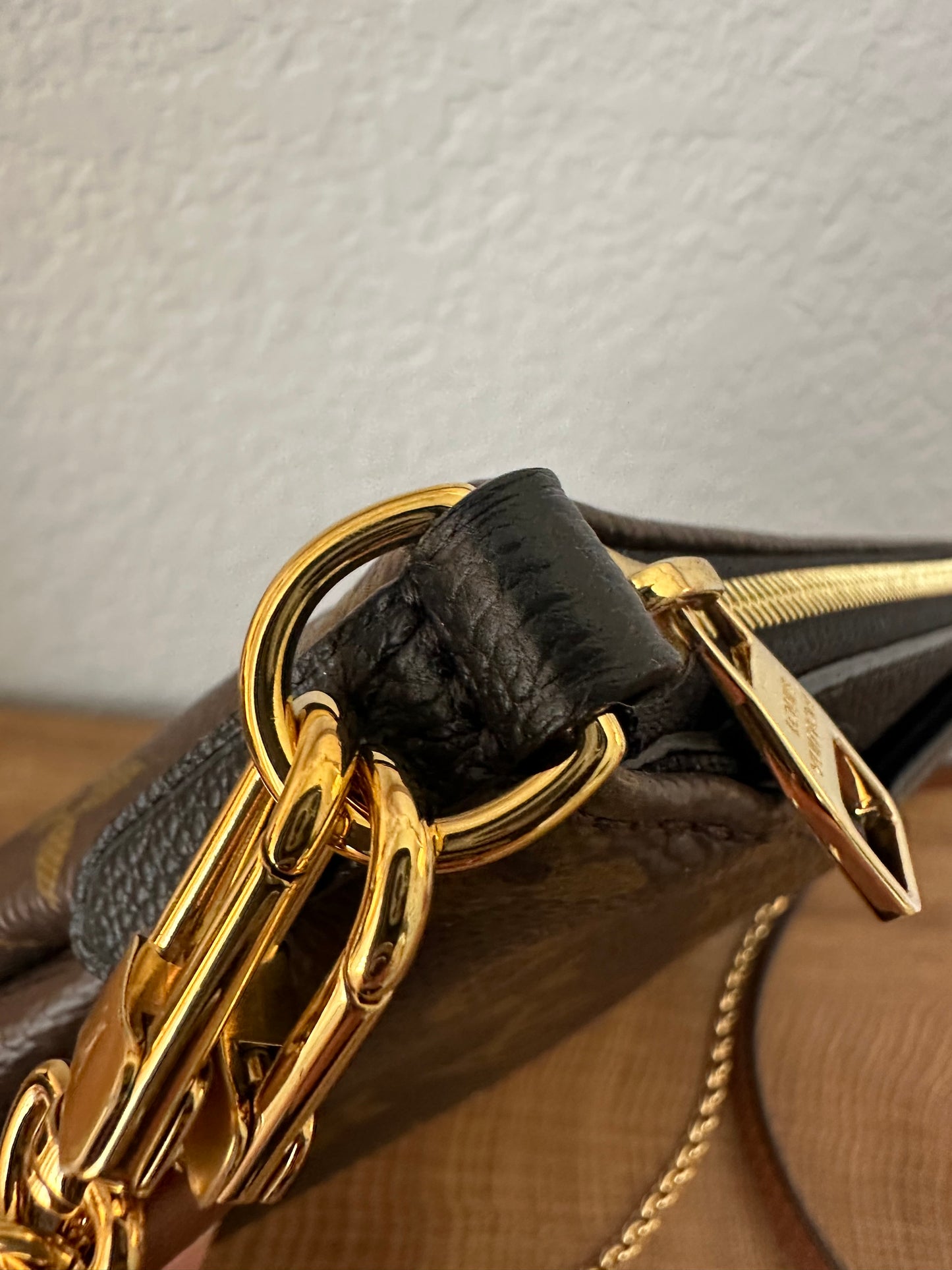 Pallas Clutch Crossbody