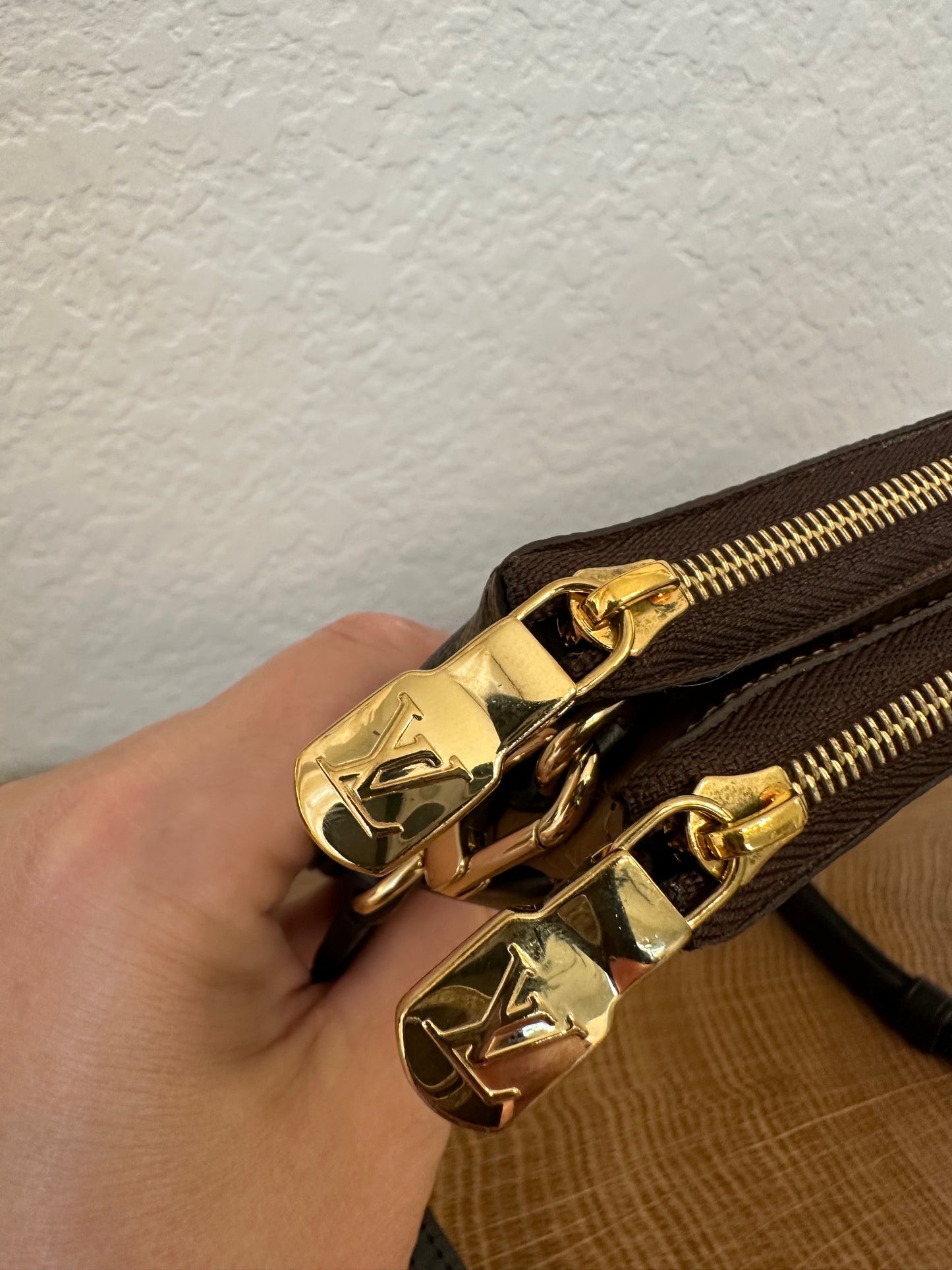 Louis Vuitton Reverse Monogram Giant Double Zip Pochette