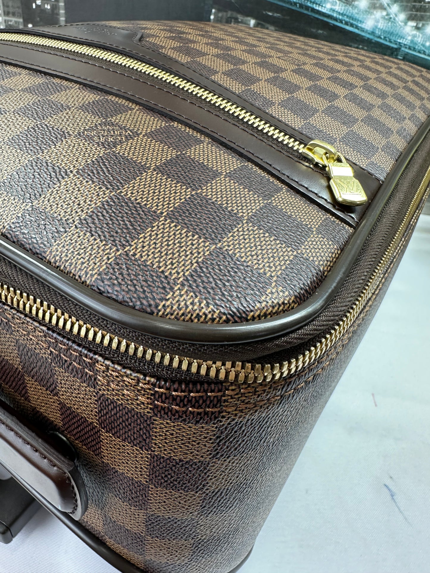 Pegase 45 Damier Ebene Luggage