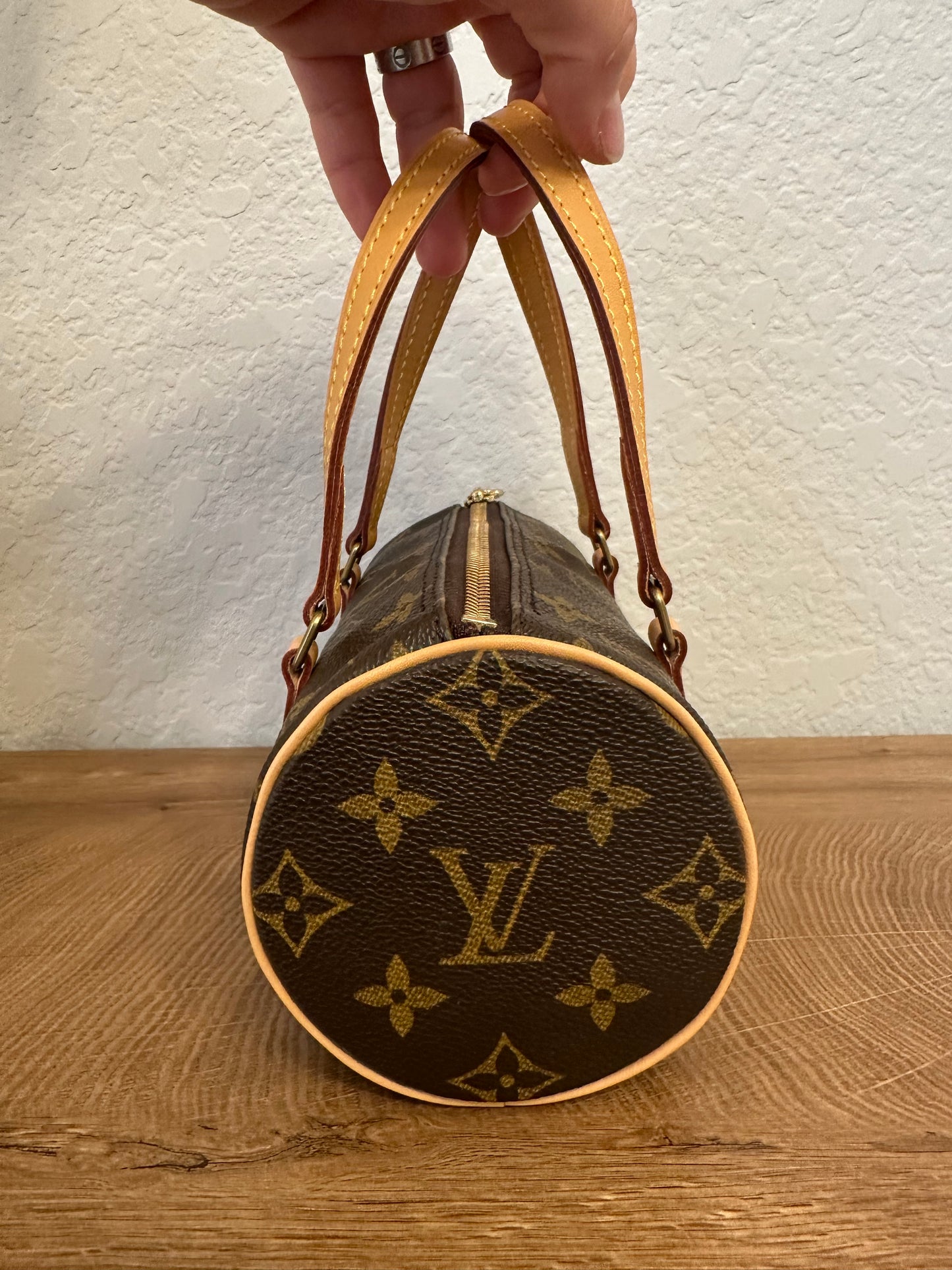 Papillon 19 Monogram Hard to Find