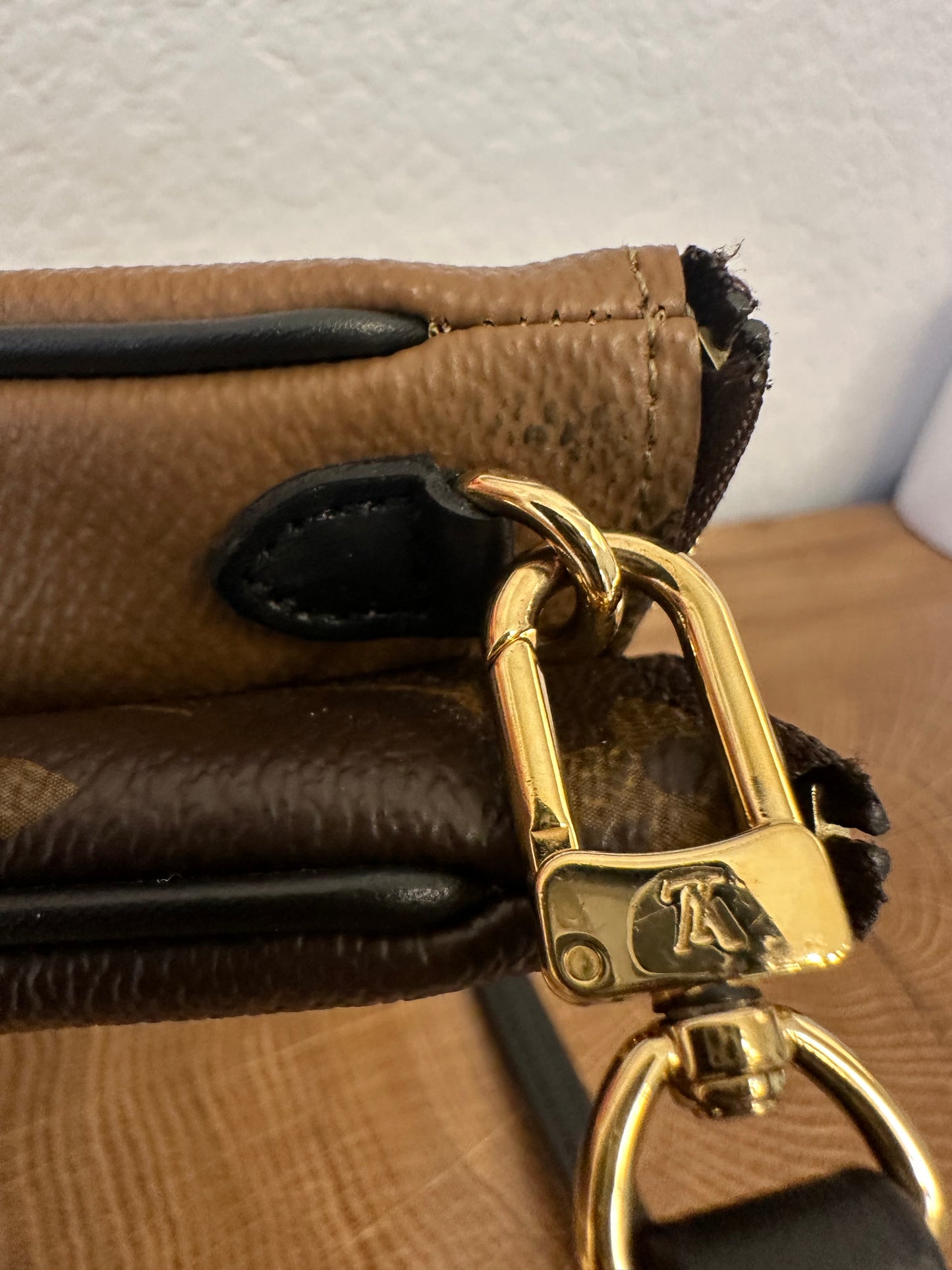 Louis Vuitton Reverse Monogram Giant Double Zip Pochette