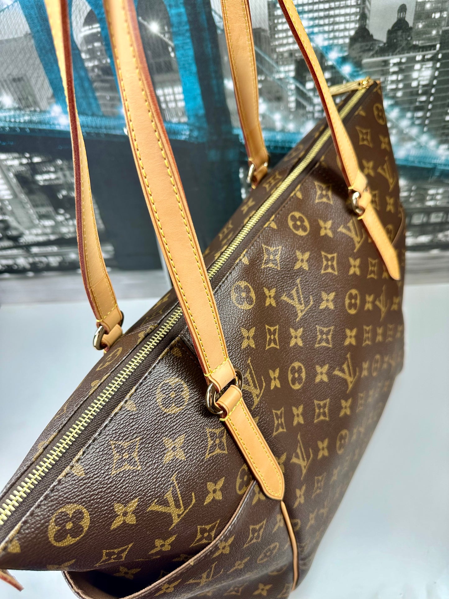 Louis Vuitton Totally GM Monogram