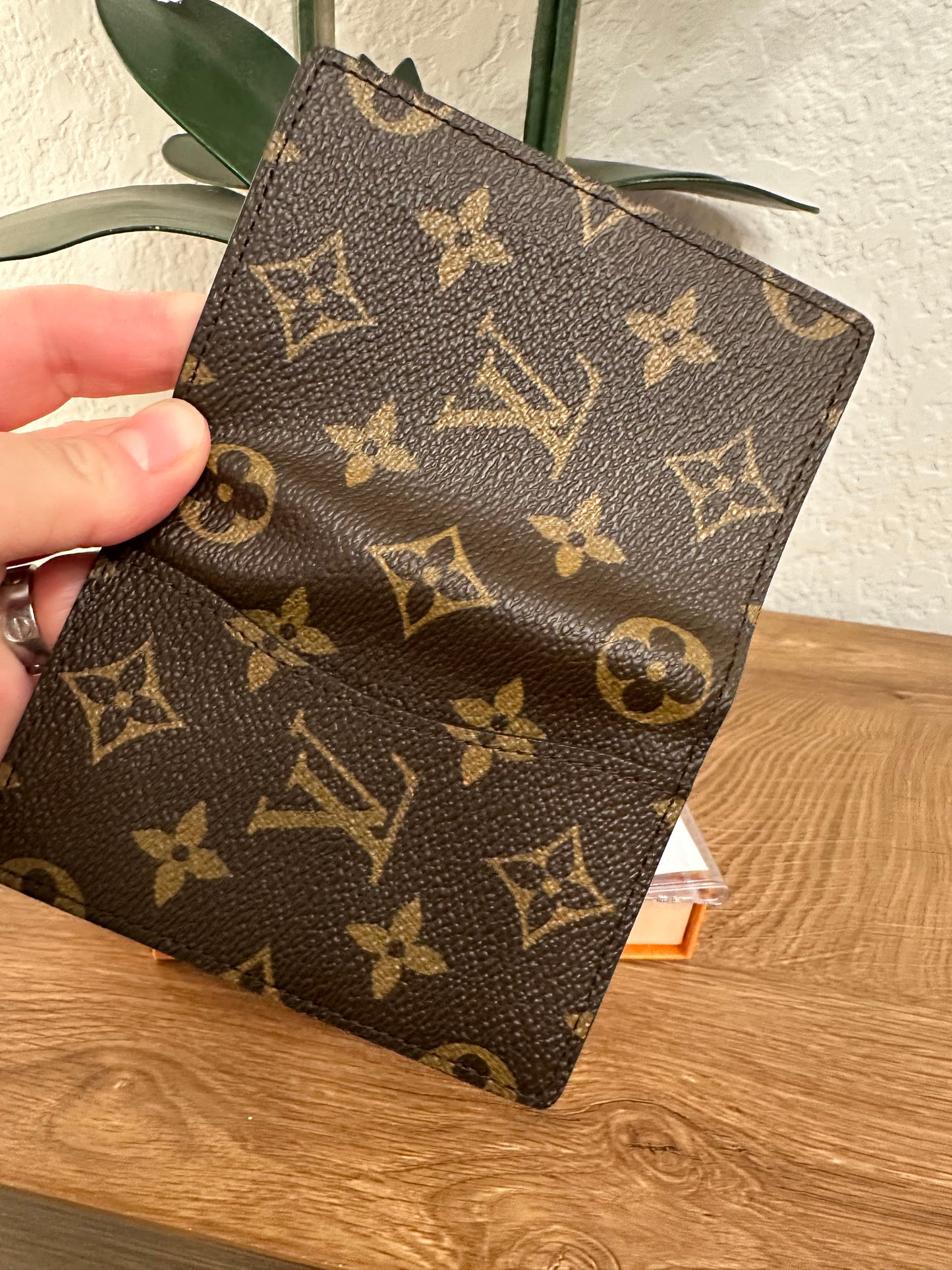 Pocket Organizer Monogram
