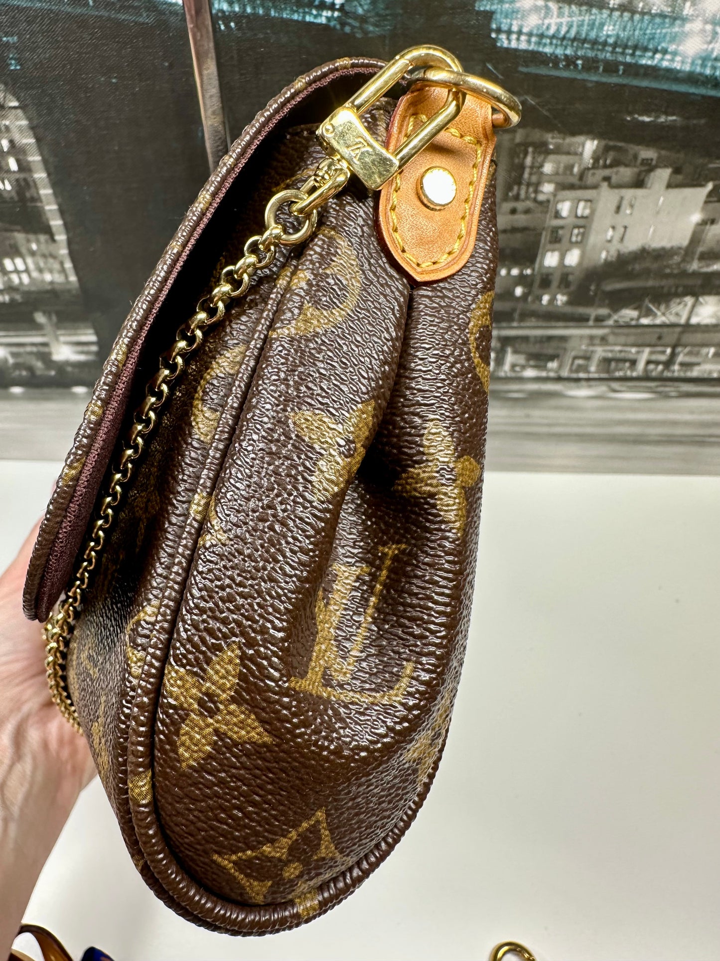 Favorite MM with 2 straps