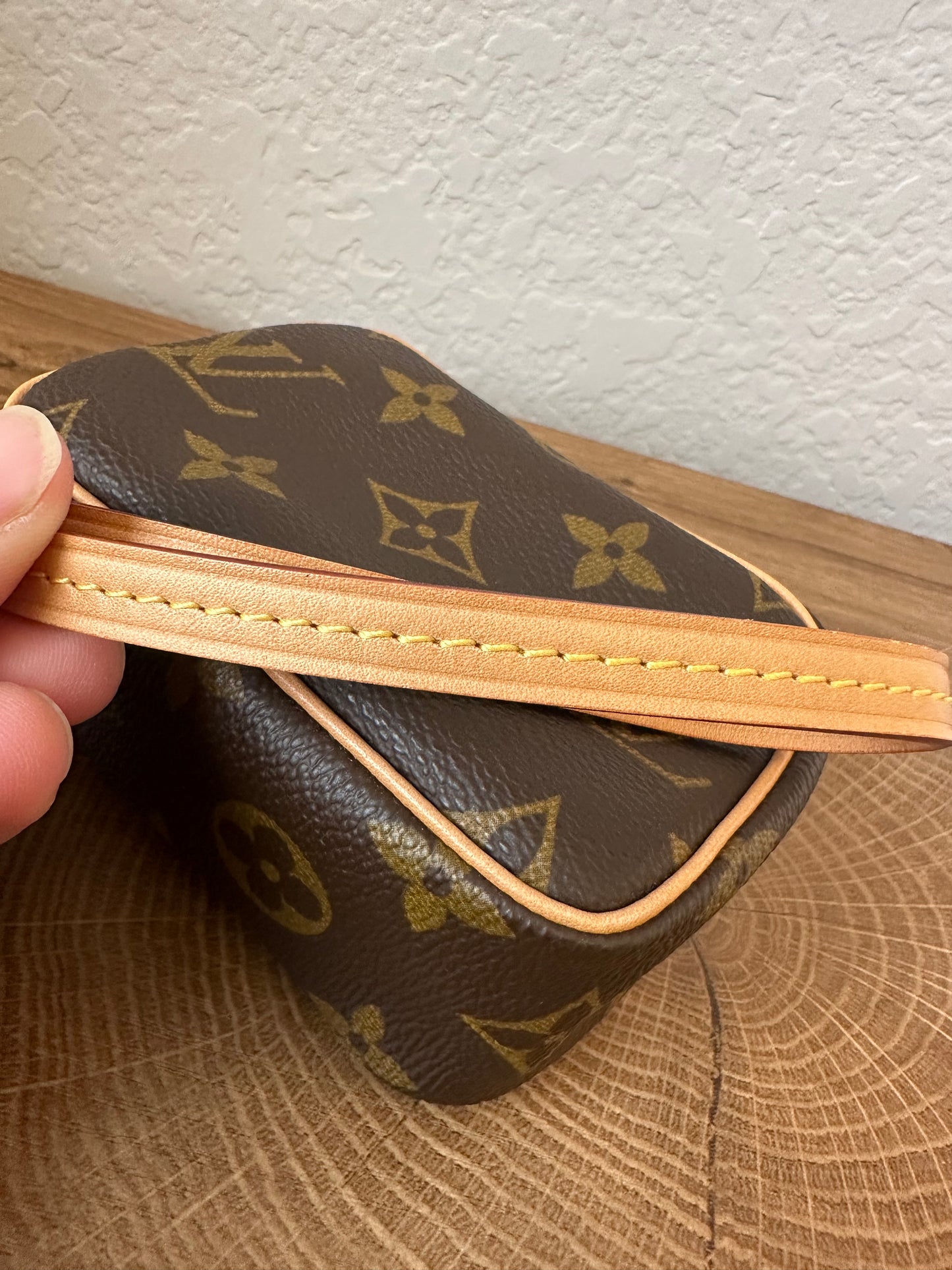 Wapity RARE Monogram