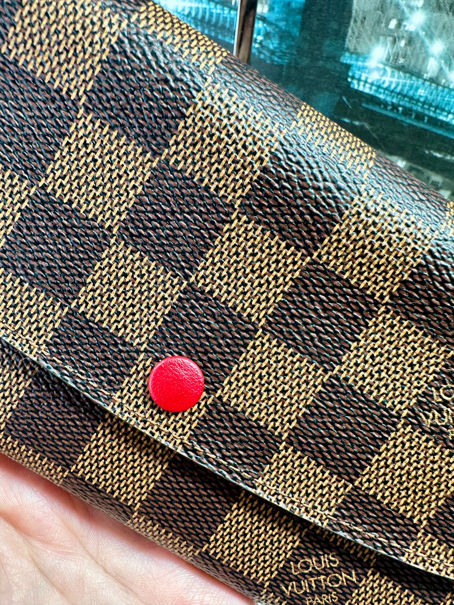 Emilie Wallet DE & Red