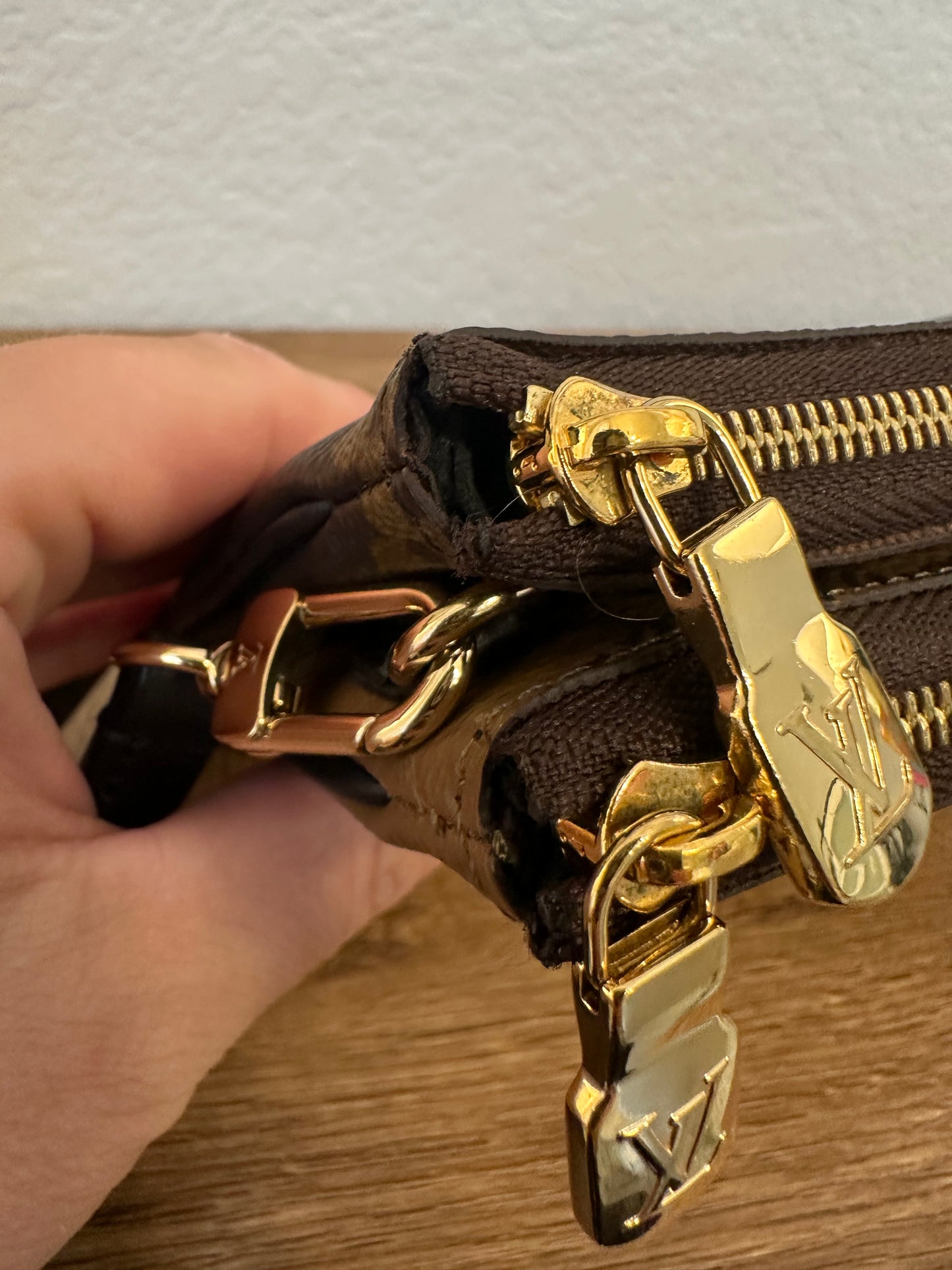 Louis Vuitton Reverse Monogram Giant Double Zip Pochette