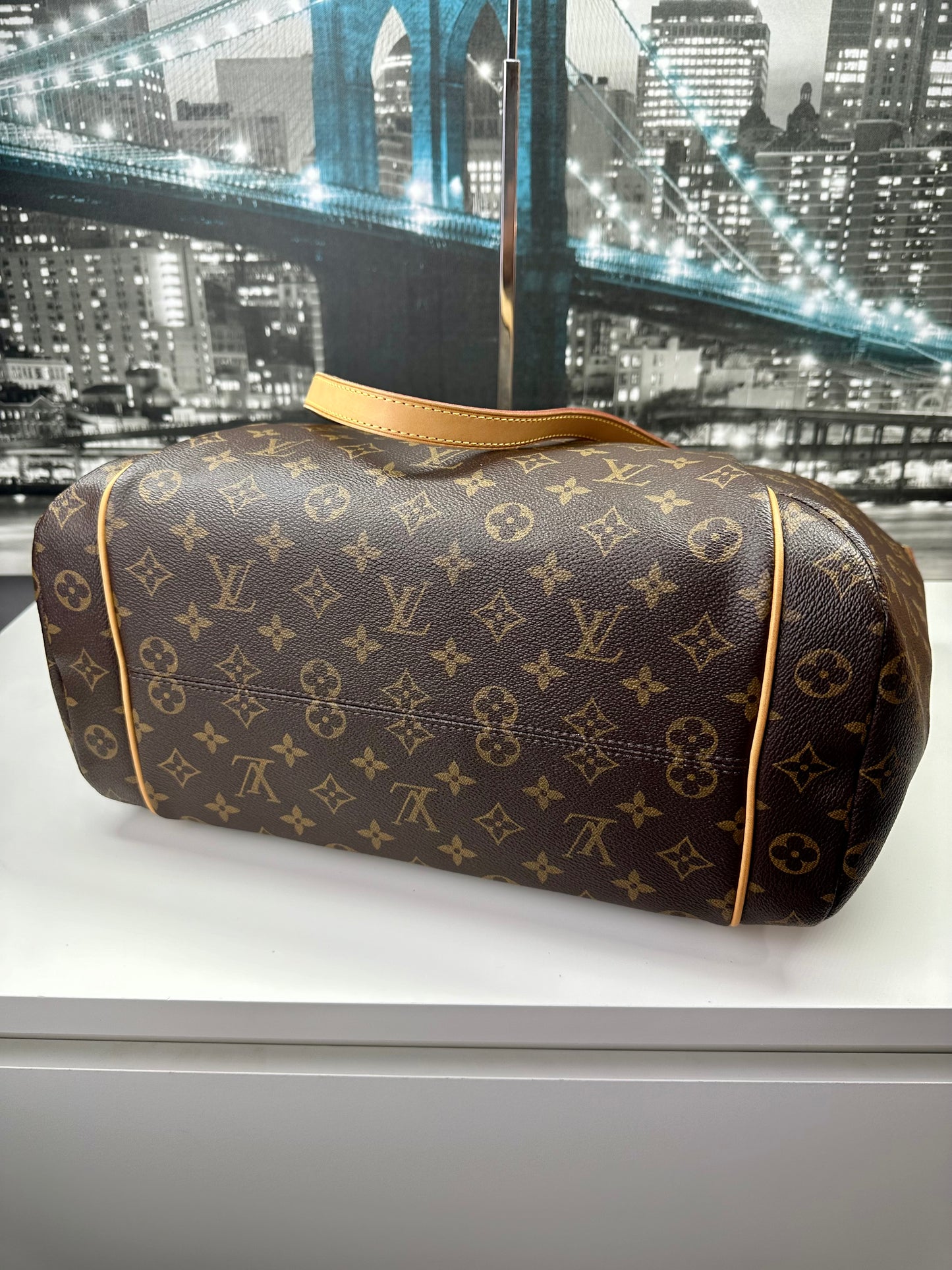 Louis Vuitton Totally GM Monogram