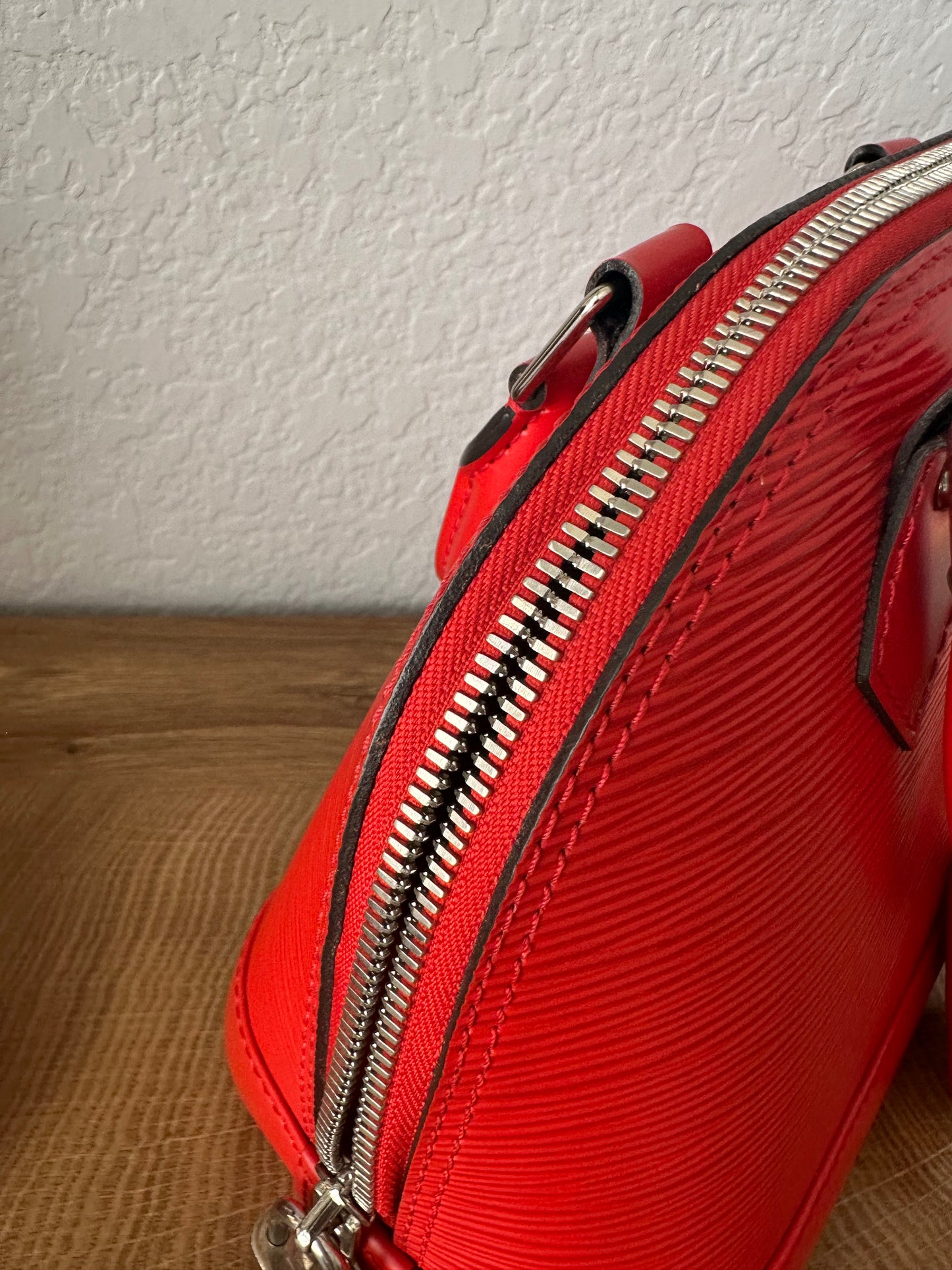 Alma BB Red Epi