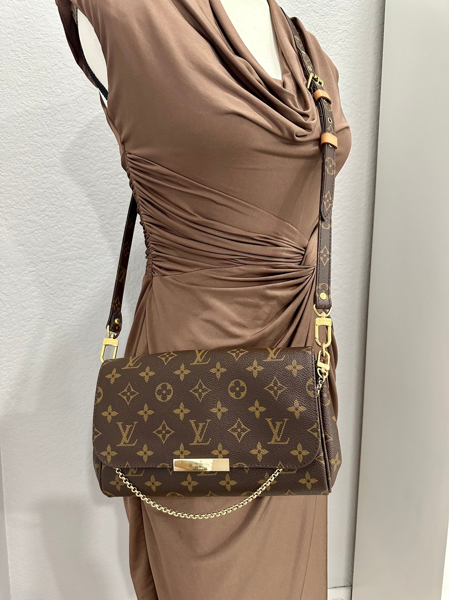Favorite MM with 2 straps