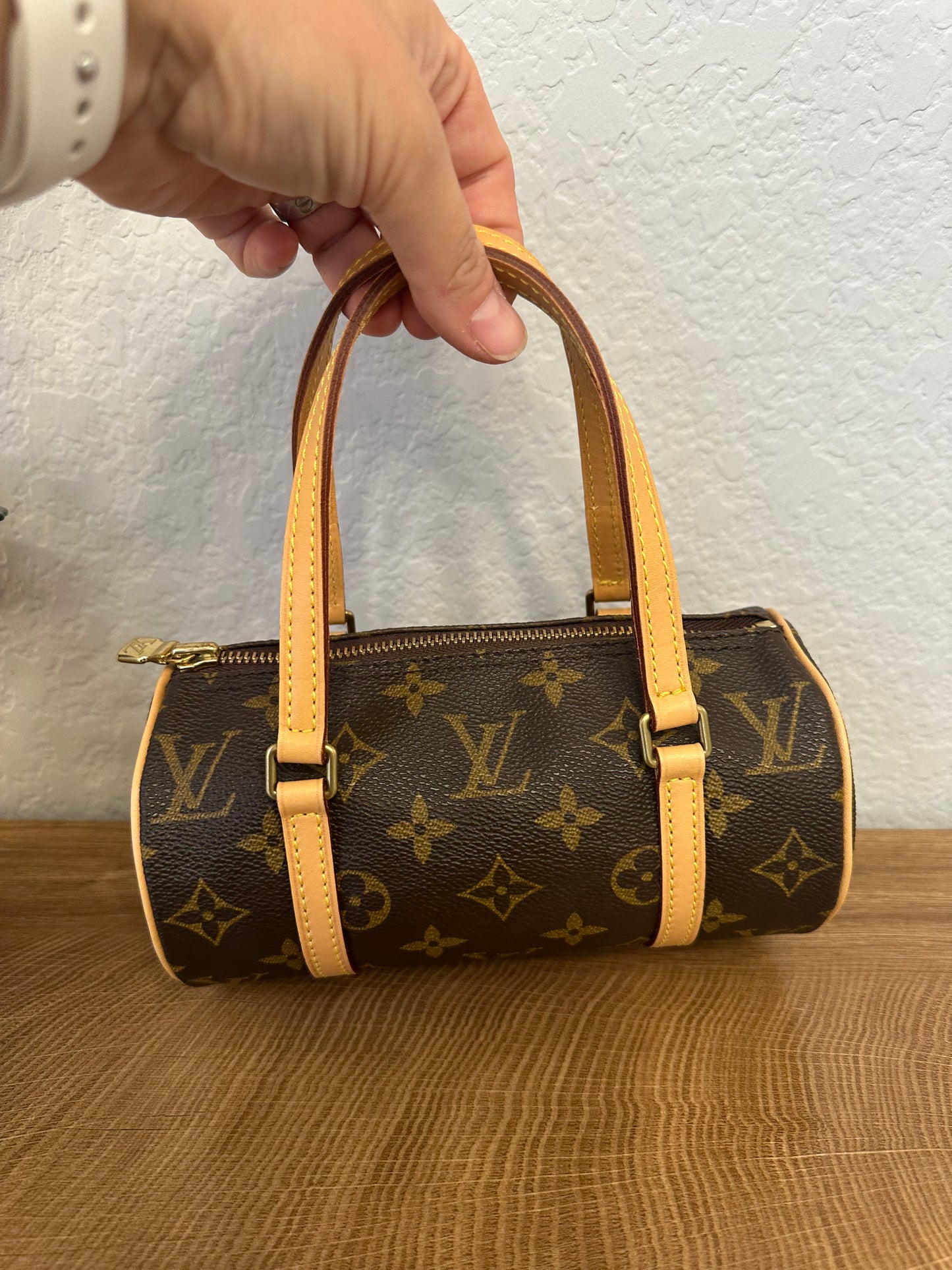 Papillon 19 Monogram Hard to Find