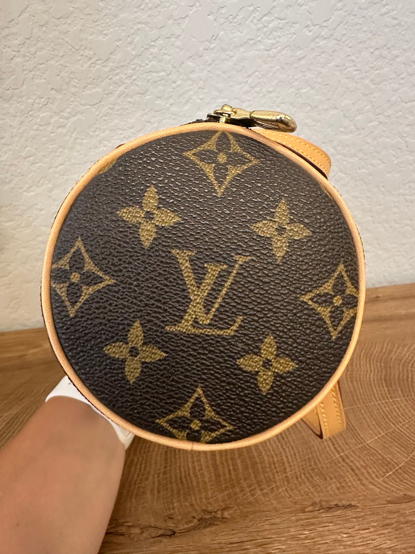 Papillon 19 Monogram Hard to Find
