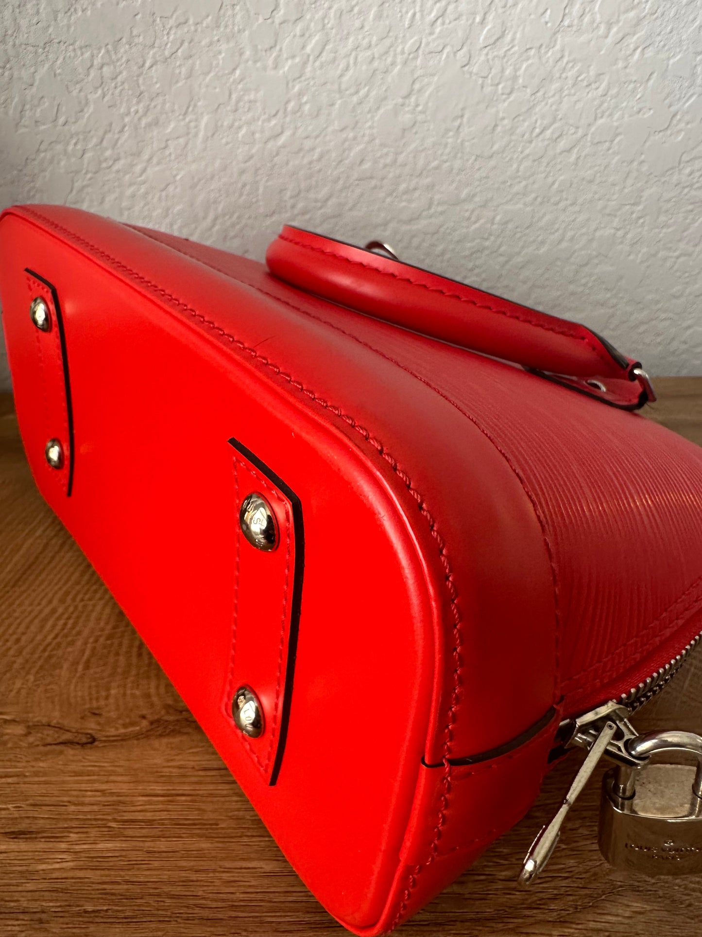 Alma BB Red Epi