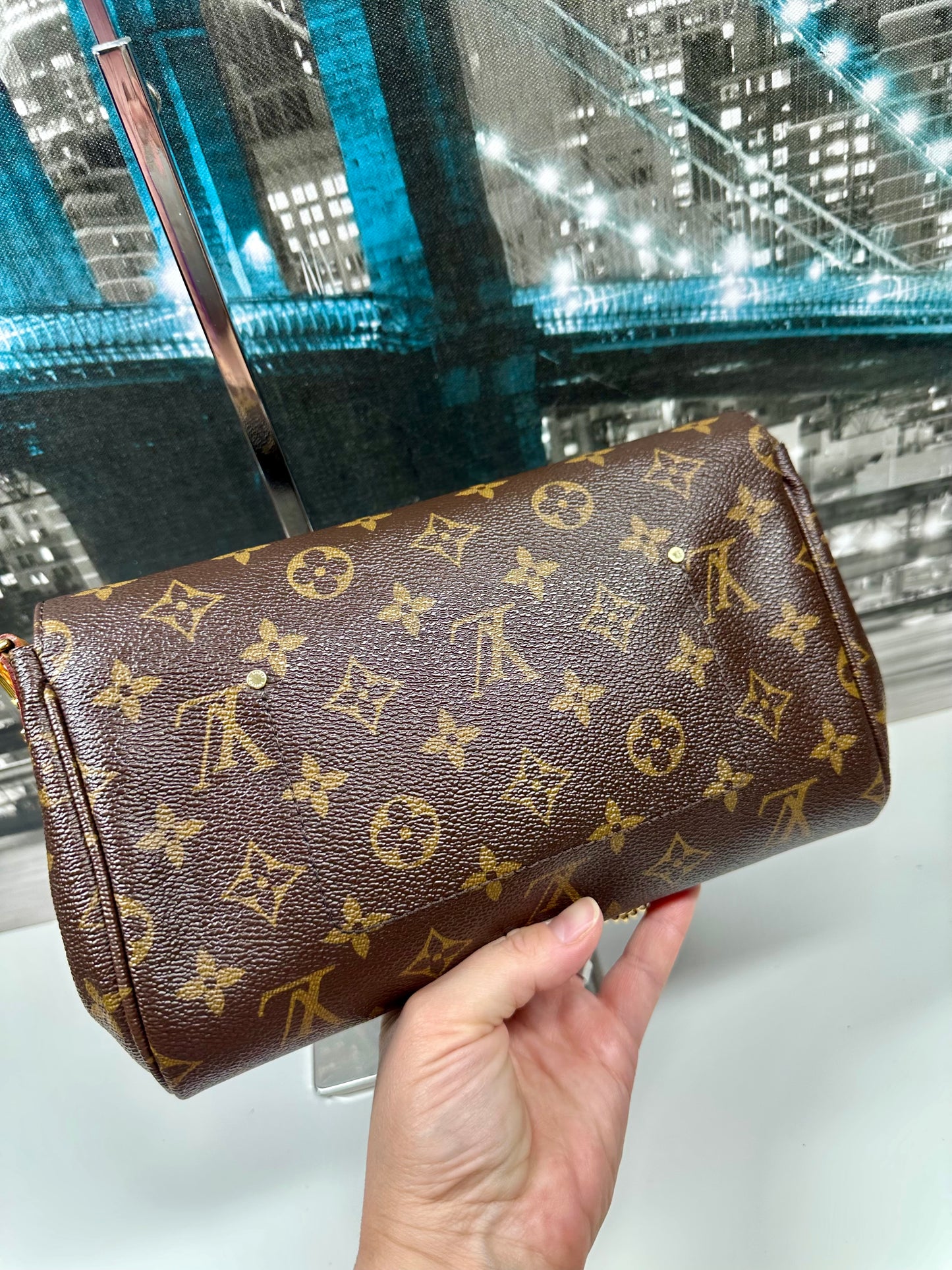 Favorite MM with 2 straps