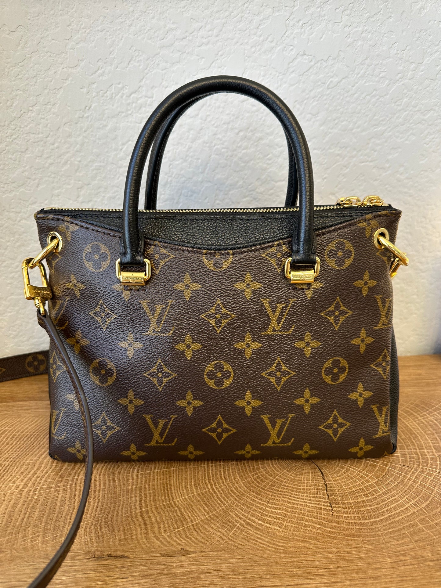 Pallas BB Noir Black