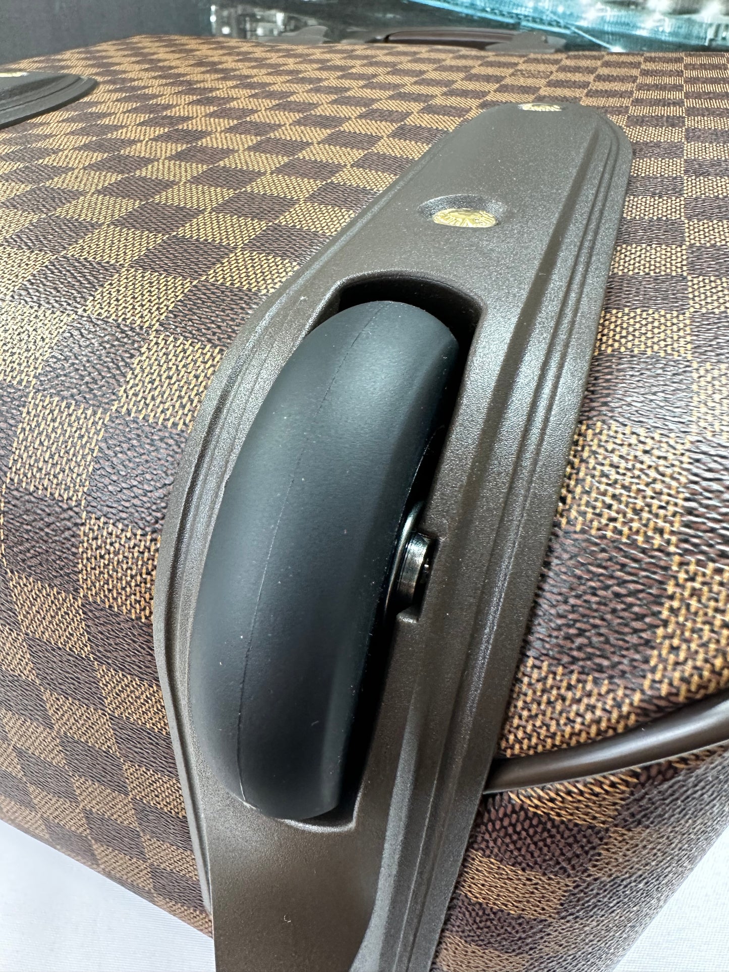 Pegase 45 Damier Ebene Luggage