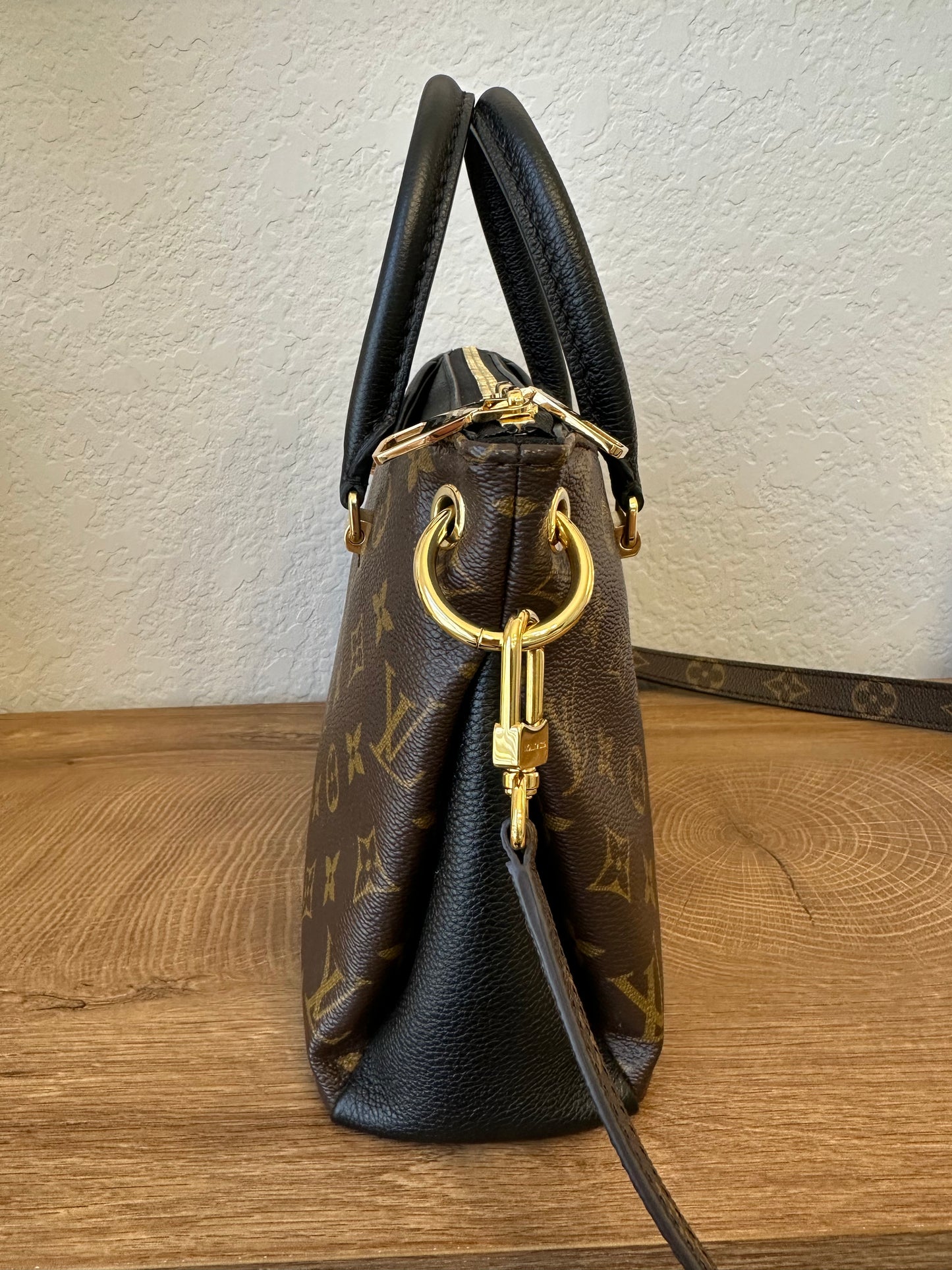 Pallas BB Noir Black