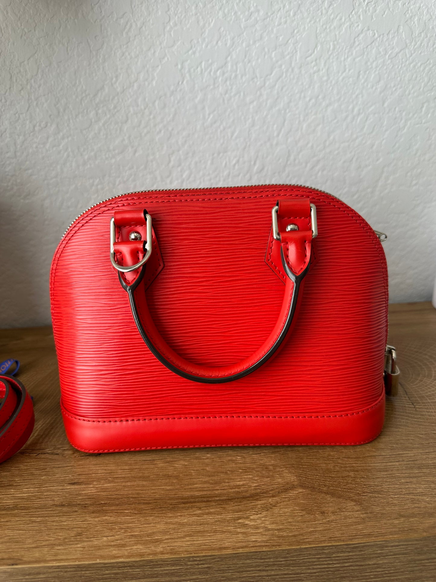 Alma BB Red Epi