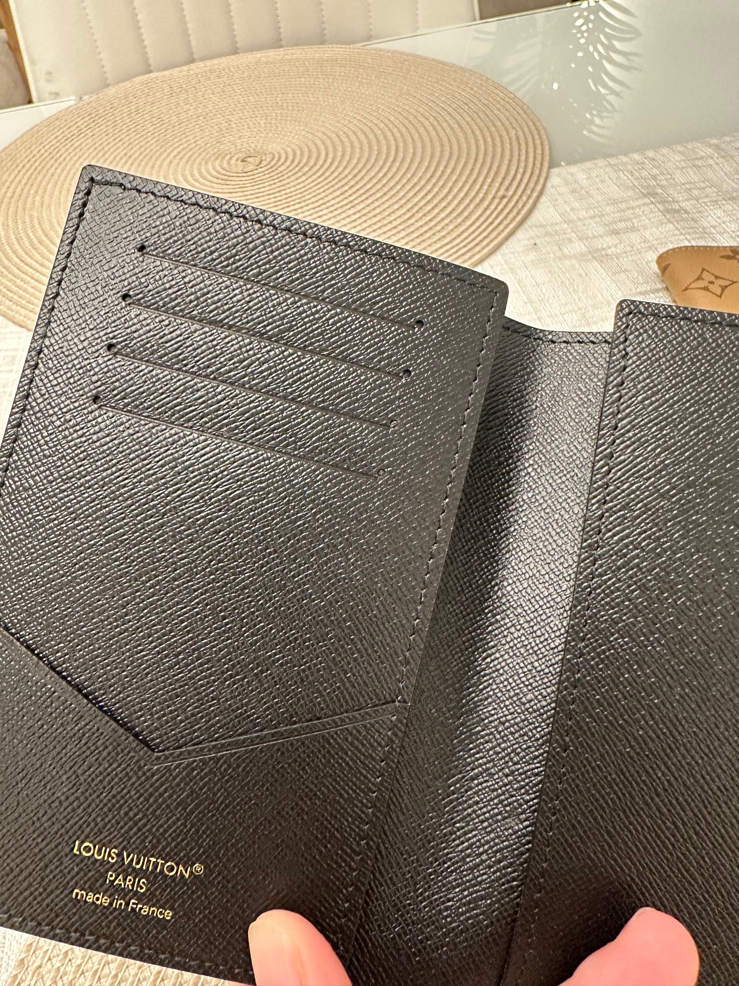 Passport Holder Reverse Mono