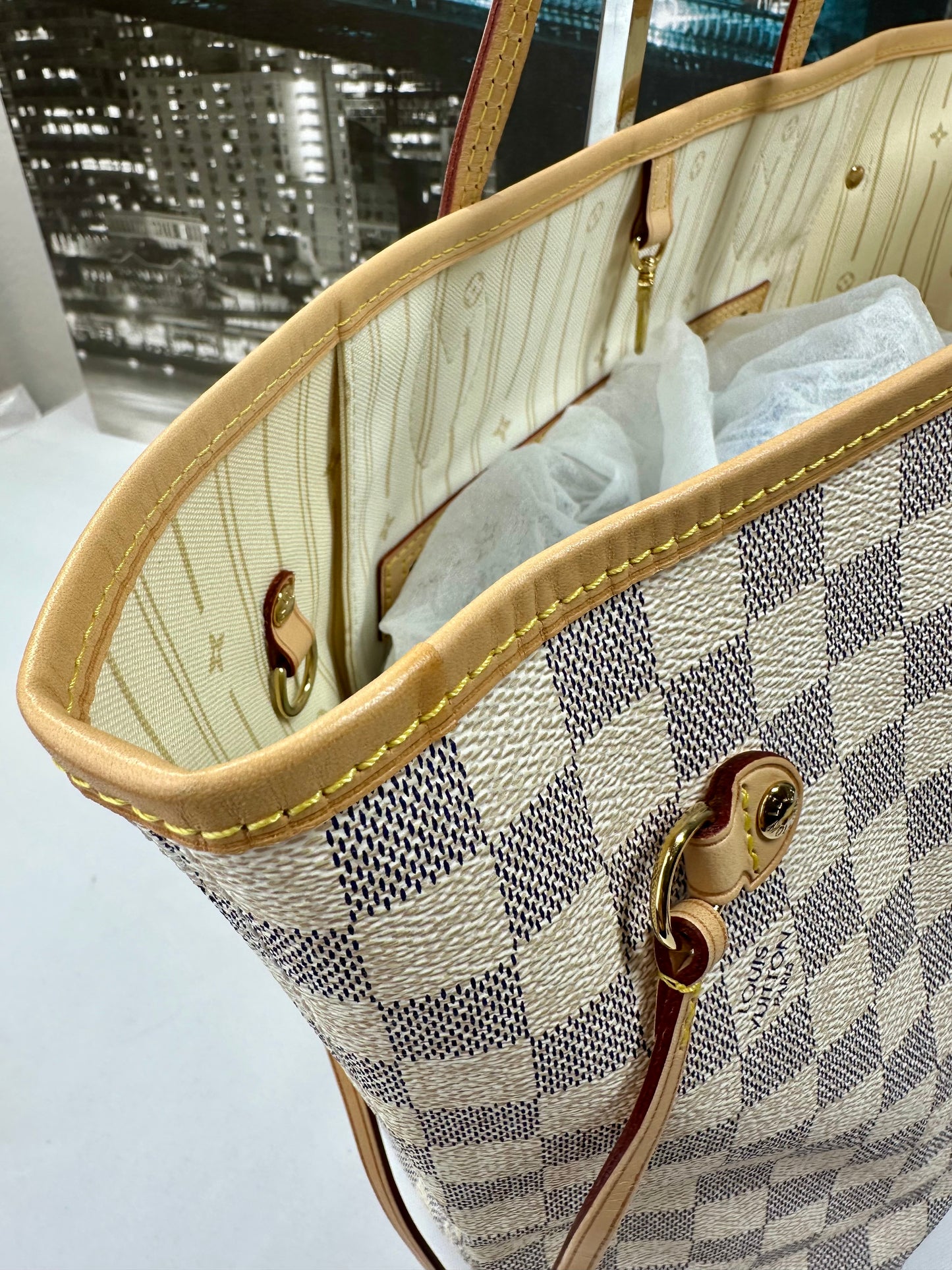 Louis Vuitton Damier Azur Neverfull MM Beige Cursive