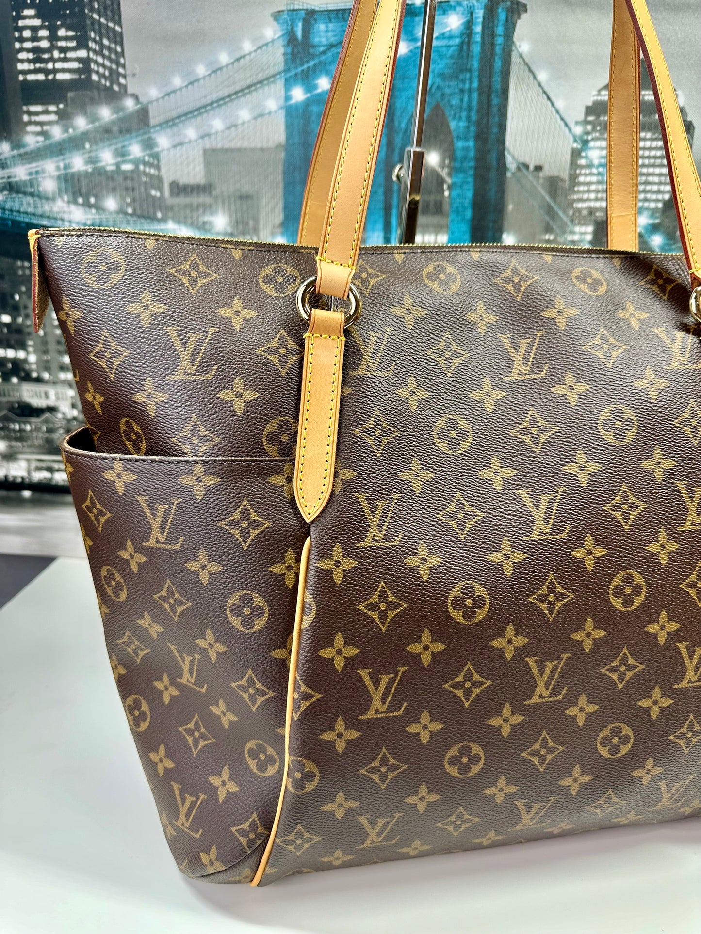 Louis Vuitton Totally GM Monogram